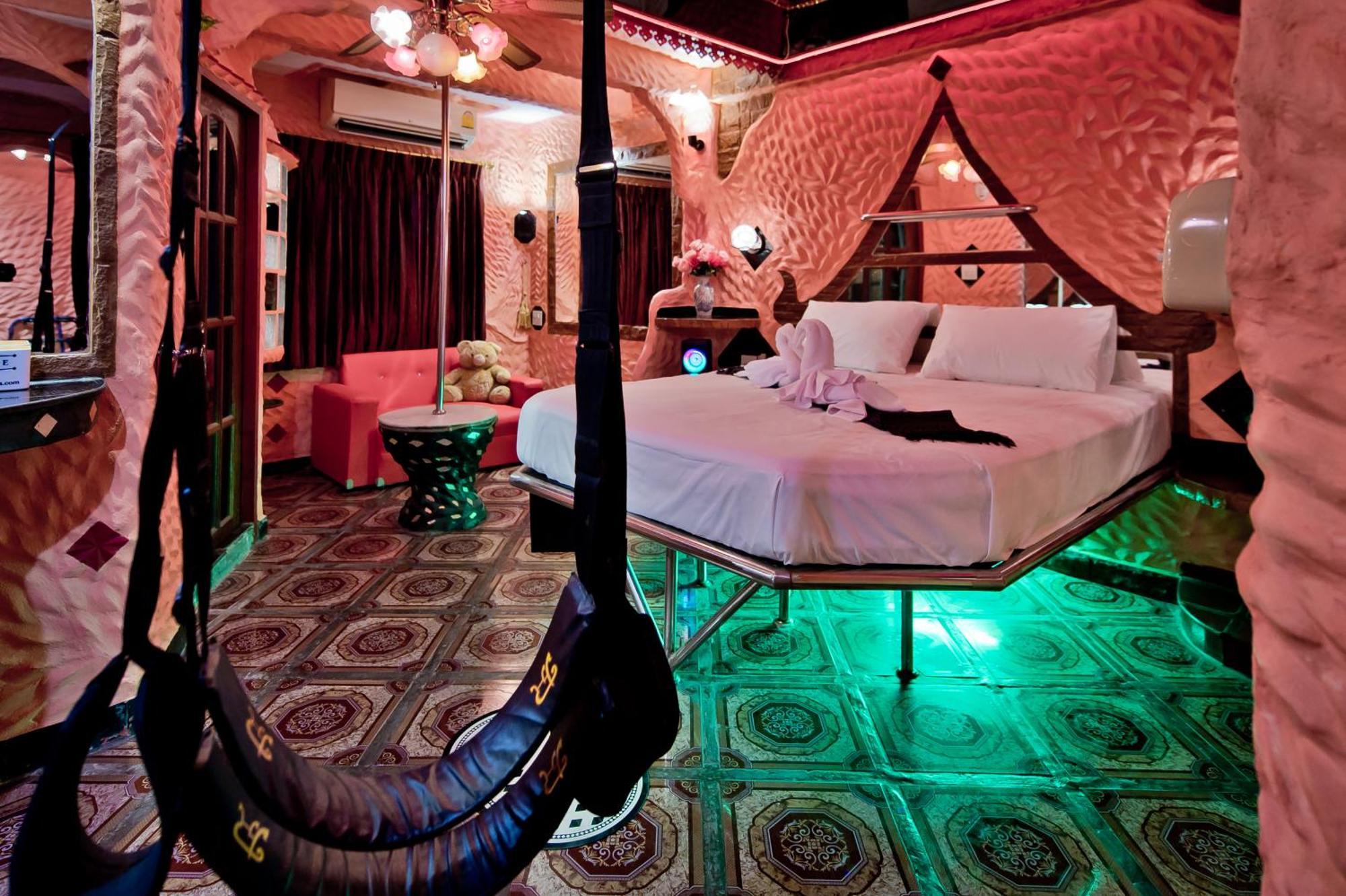 Penthouse Hotel