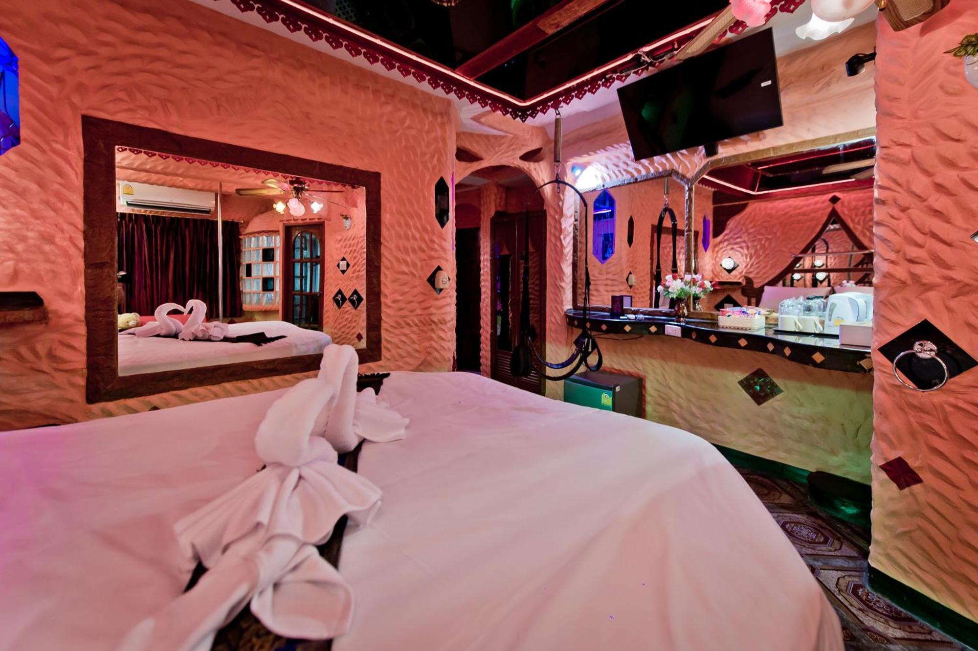 Penthouse Hotel