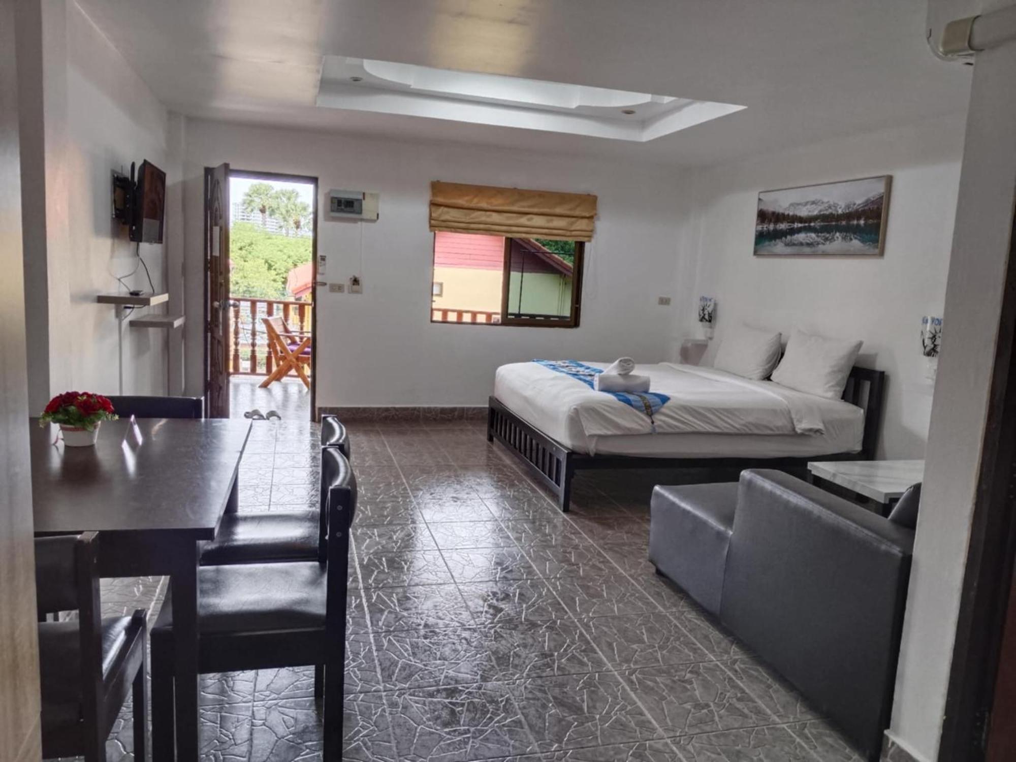Apartamento Phratamnak - 100 Meter From *