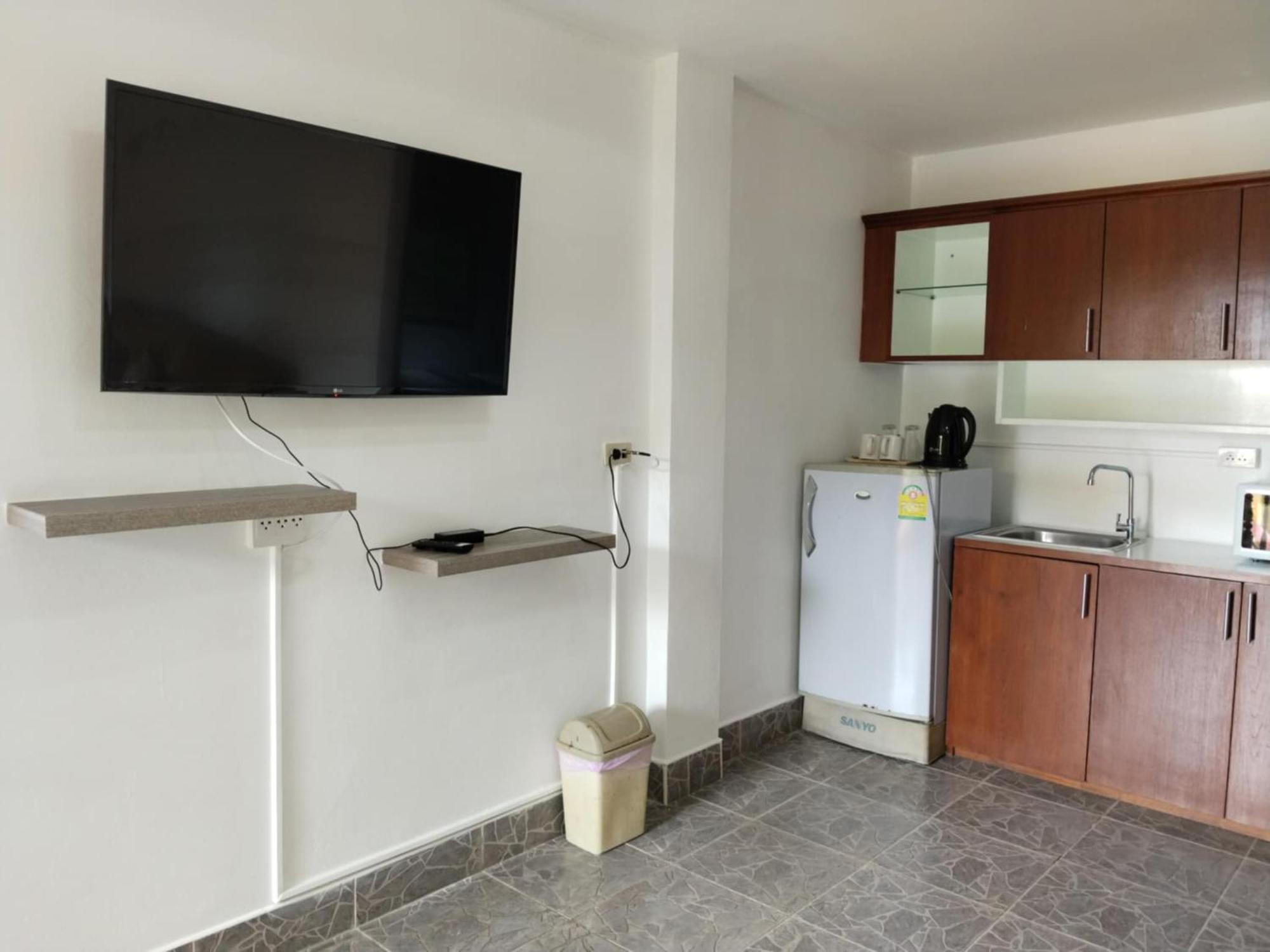 Apartamento Phratamnak - 100 Meter From