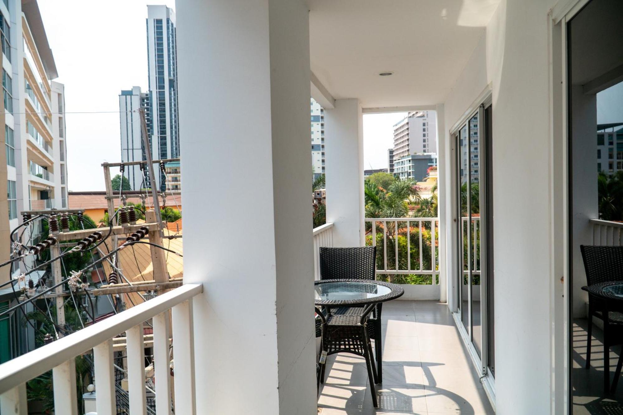 New Nordic 5 By Apartwell Pattaya