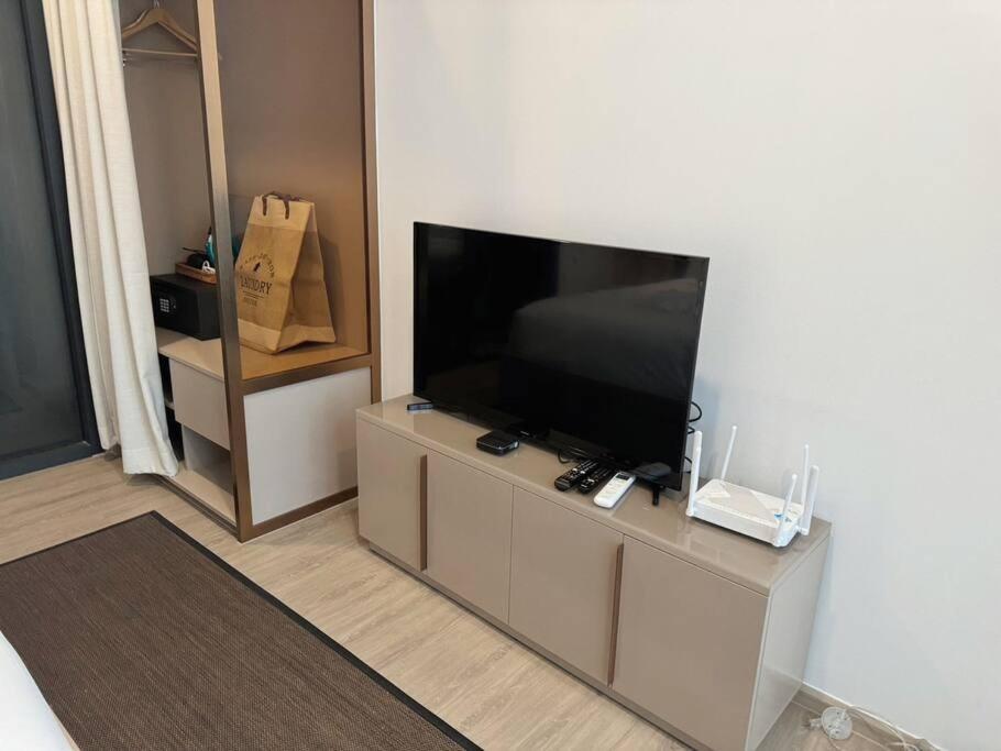 Edge Bj888 Apartment