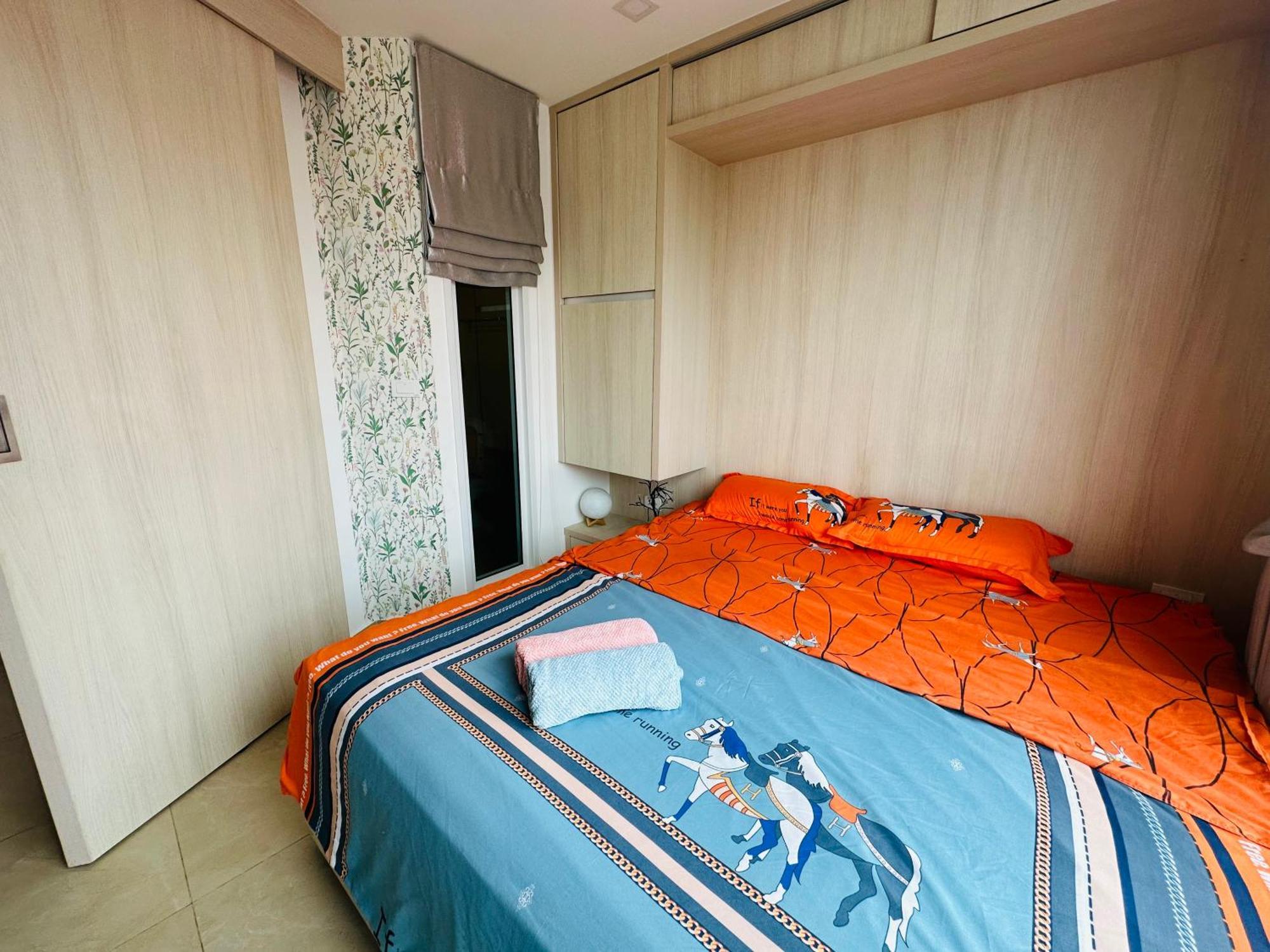 Apartment Center Luxurious Garden 2 Pattaya