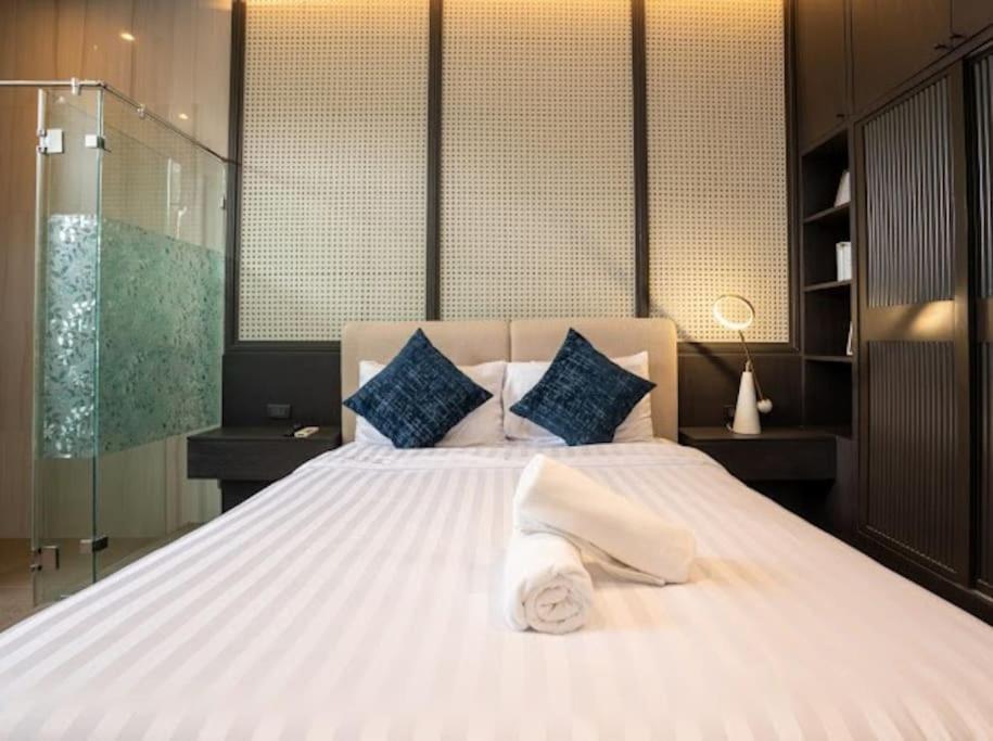 Me9 Luxury Pool * Pattaya