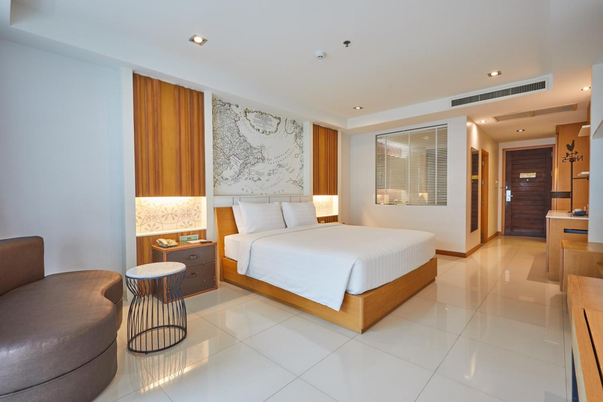 Welcome World Beachfront Hotel Pattaya