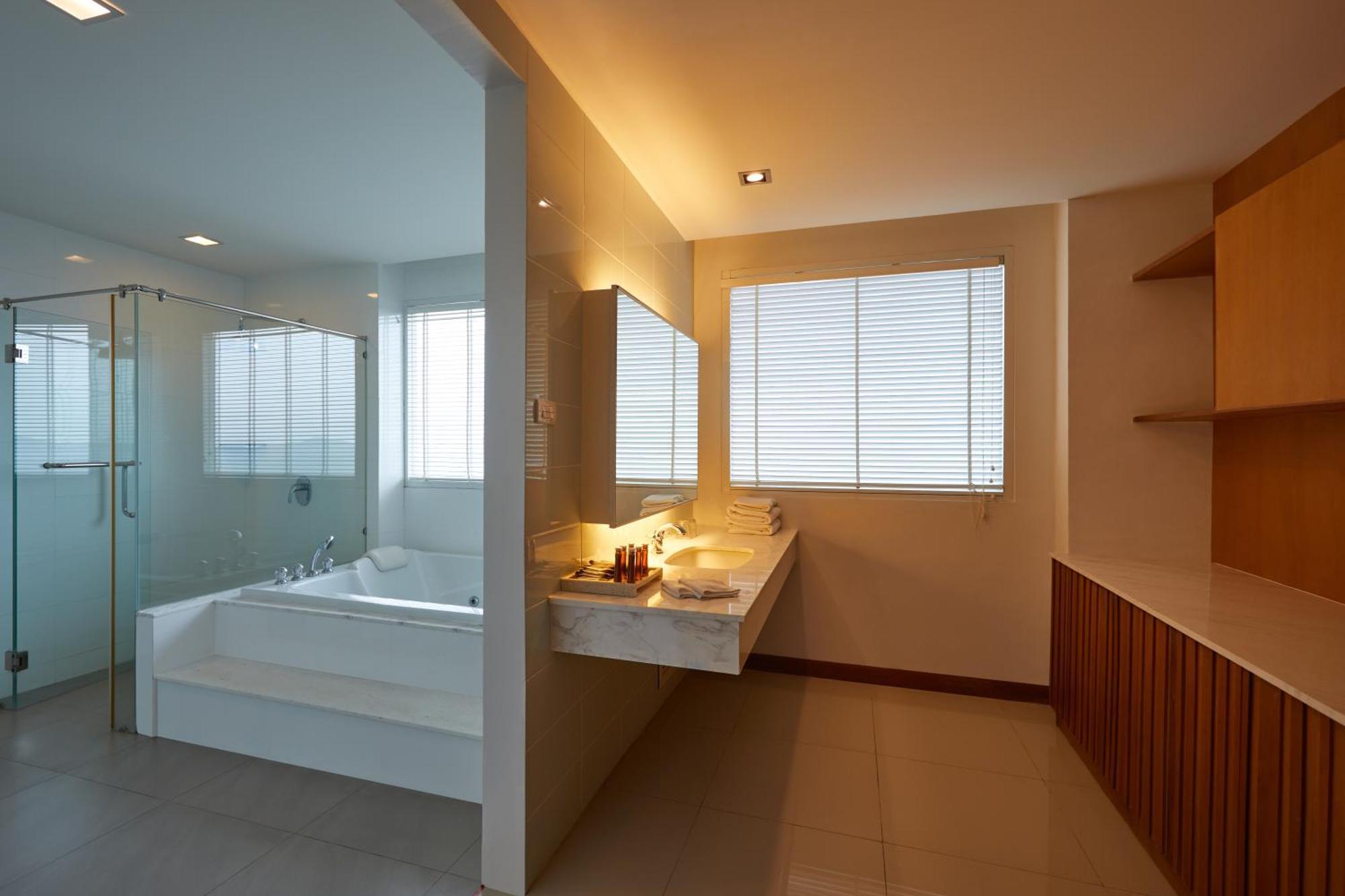 Welcome World Beachfront