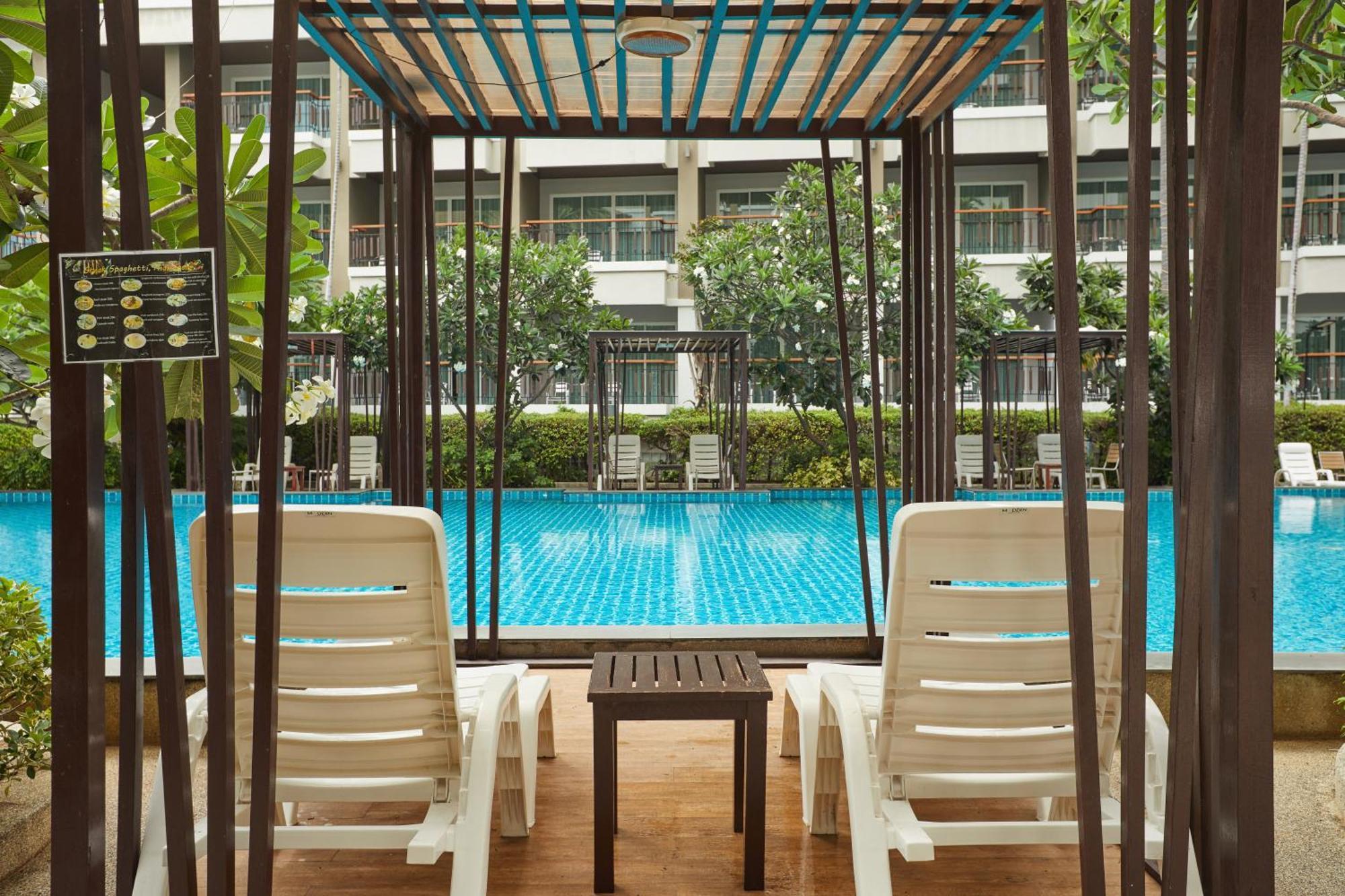 Welcome World Beachfront Pattaya