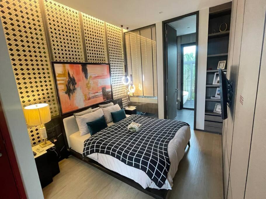 Villa 云曼华丽泳池别墅 *
