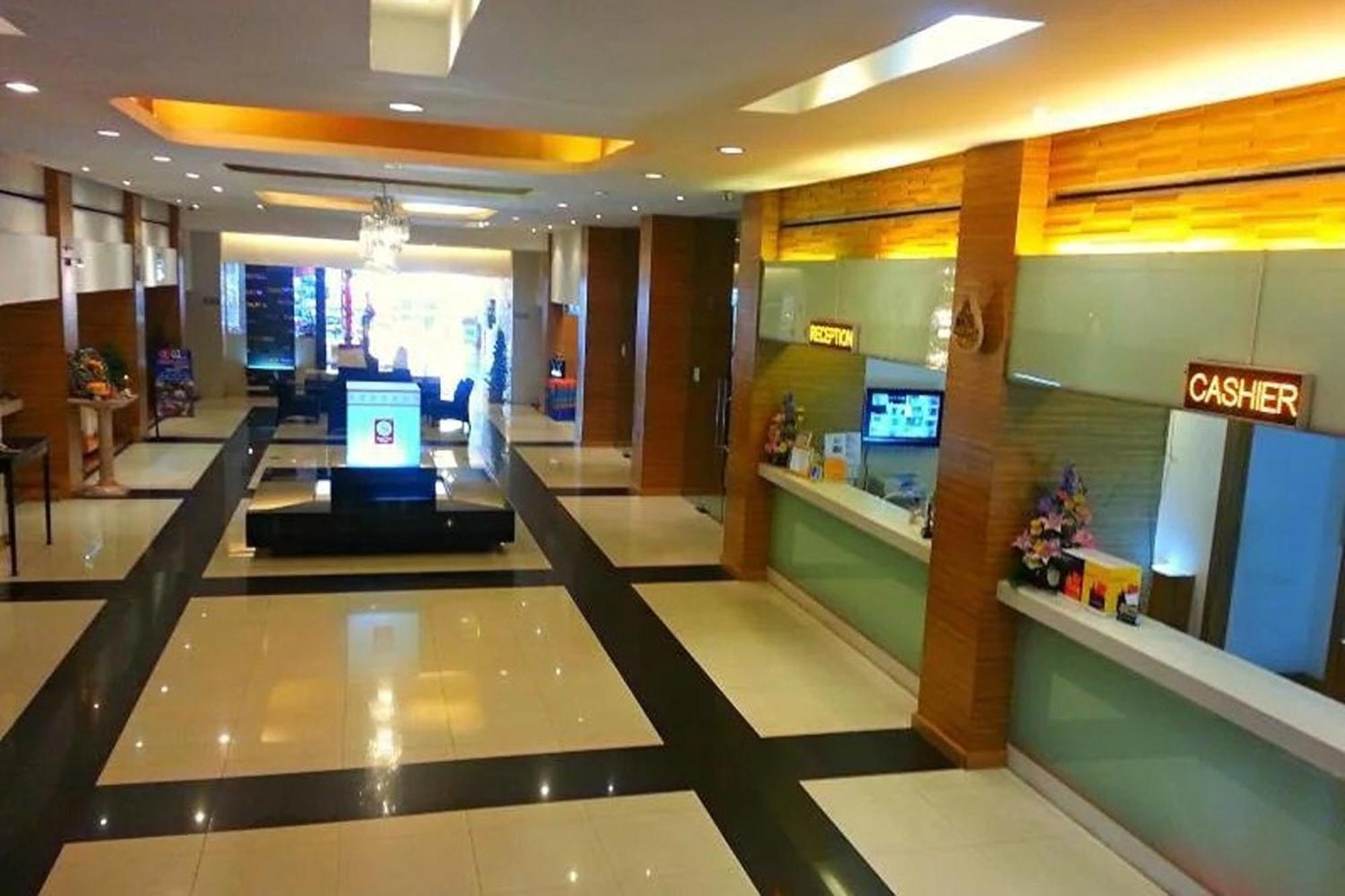 Suncity Hotel 4*