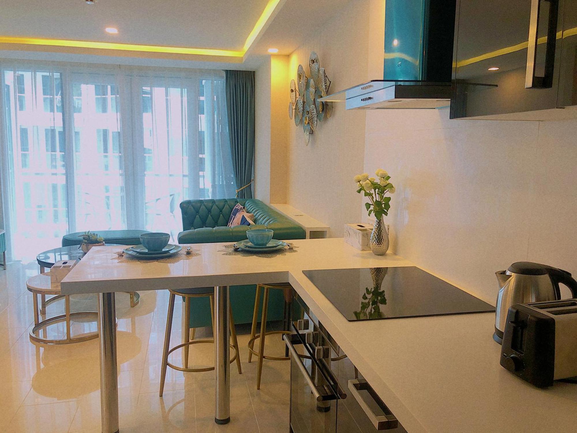Apartment Centara Avenue Soi Buakhao By Daisy 2