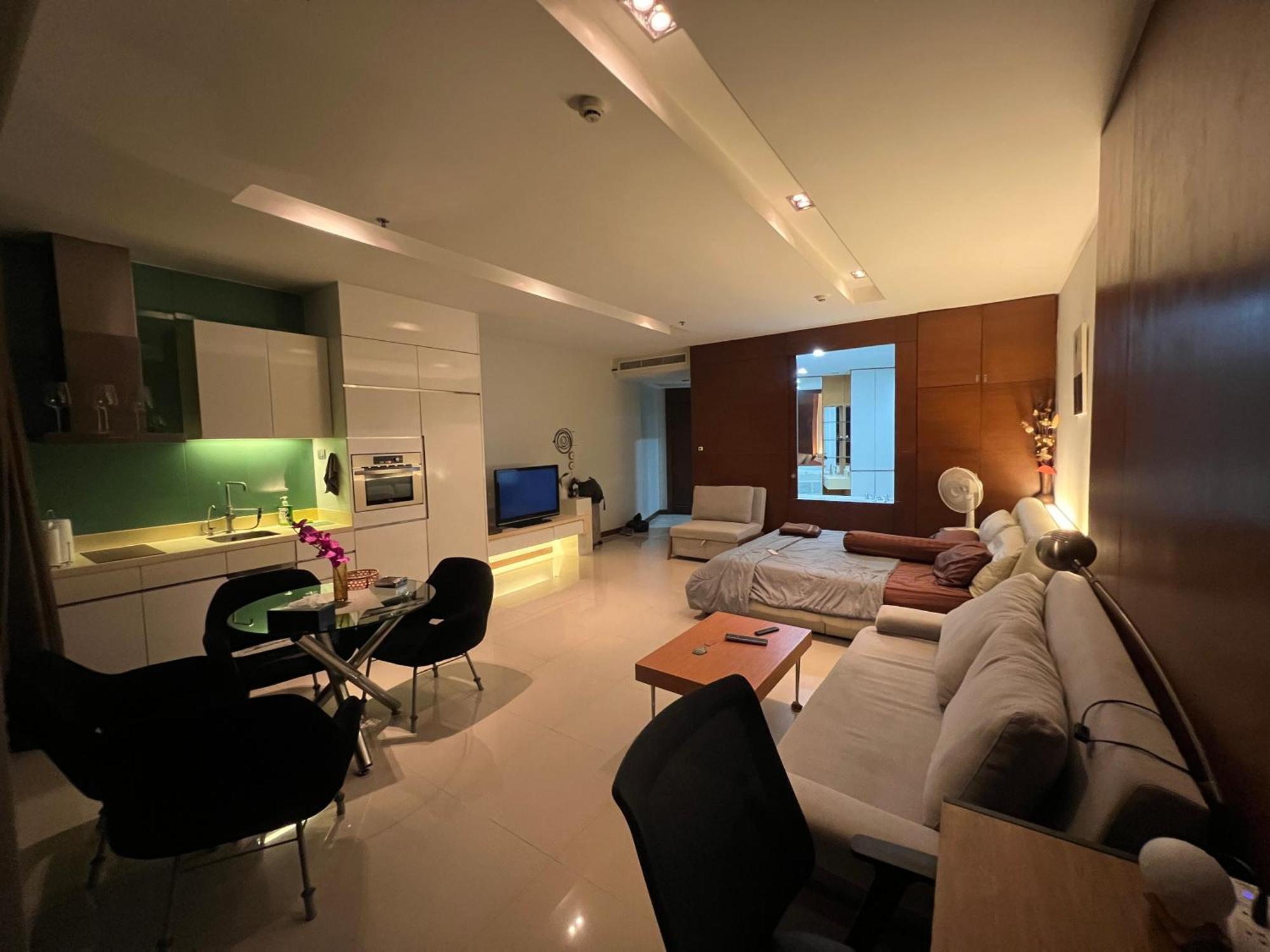 Ananya Beachfront Wongamat Paradise Pattaya