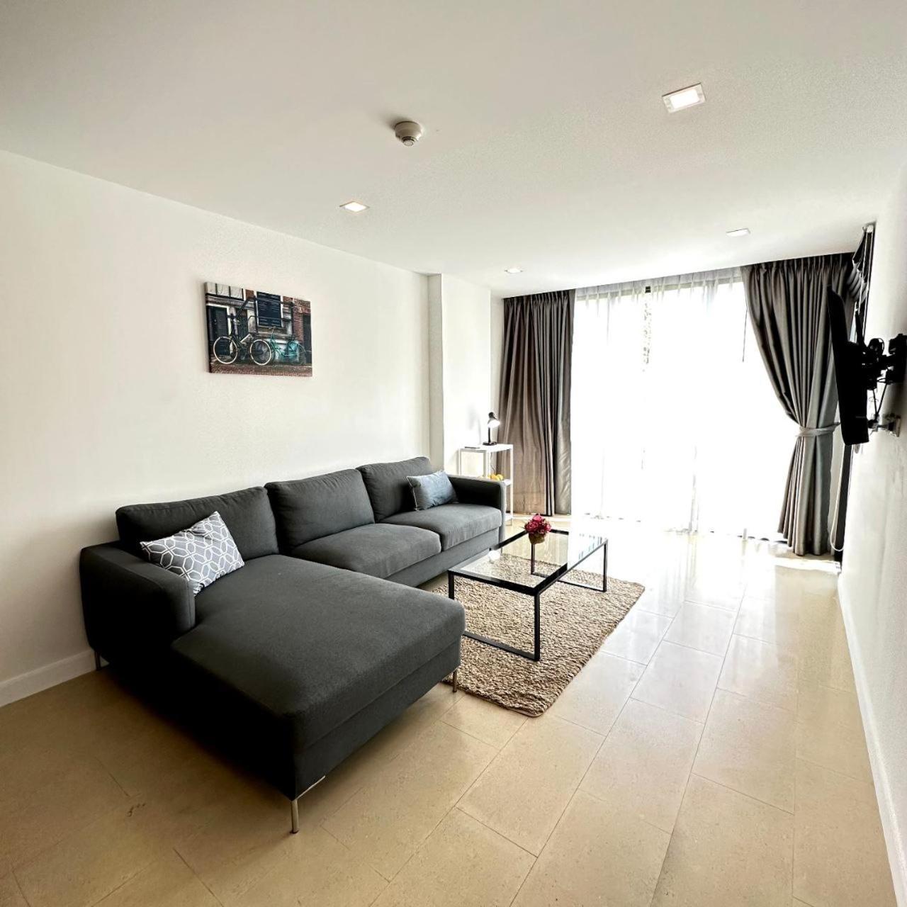 Aurora Family Condominium Pattaya