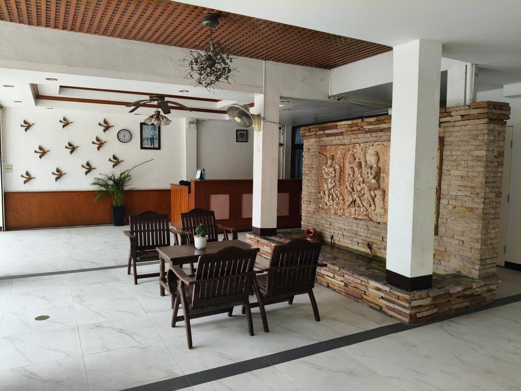 Guest house Smile Court By Mike Group 2*
