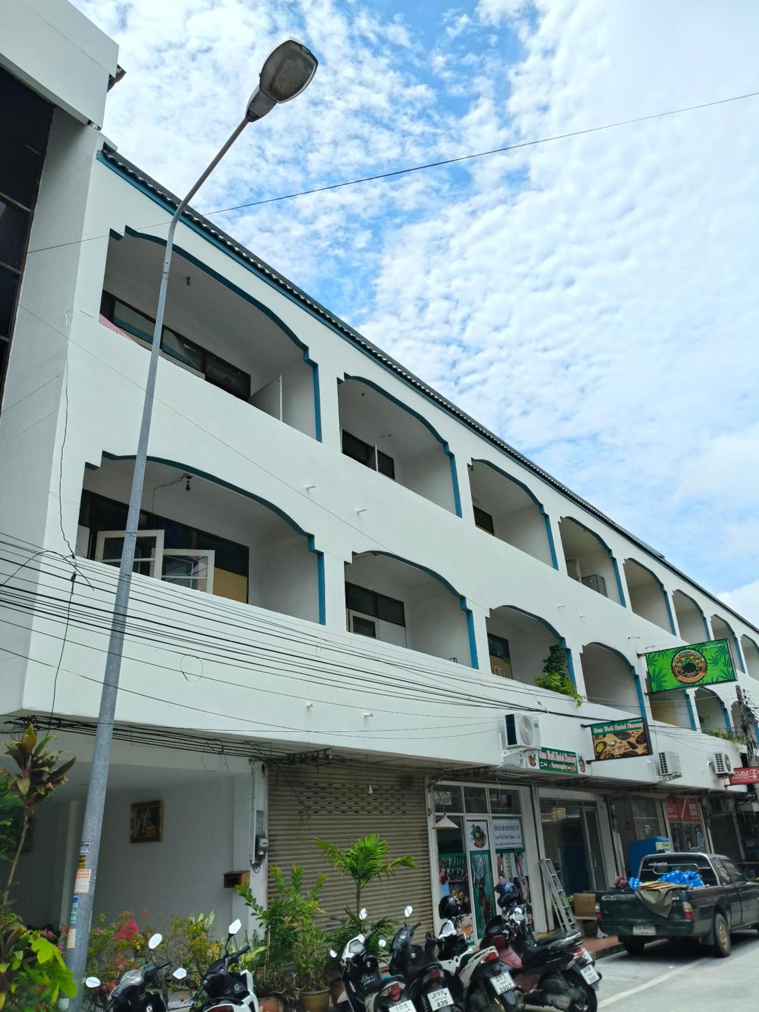 Smile Court By Mike Group 2* Pattaya
