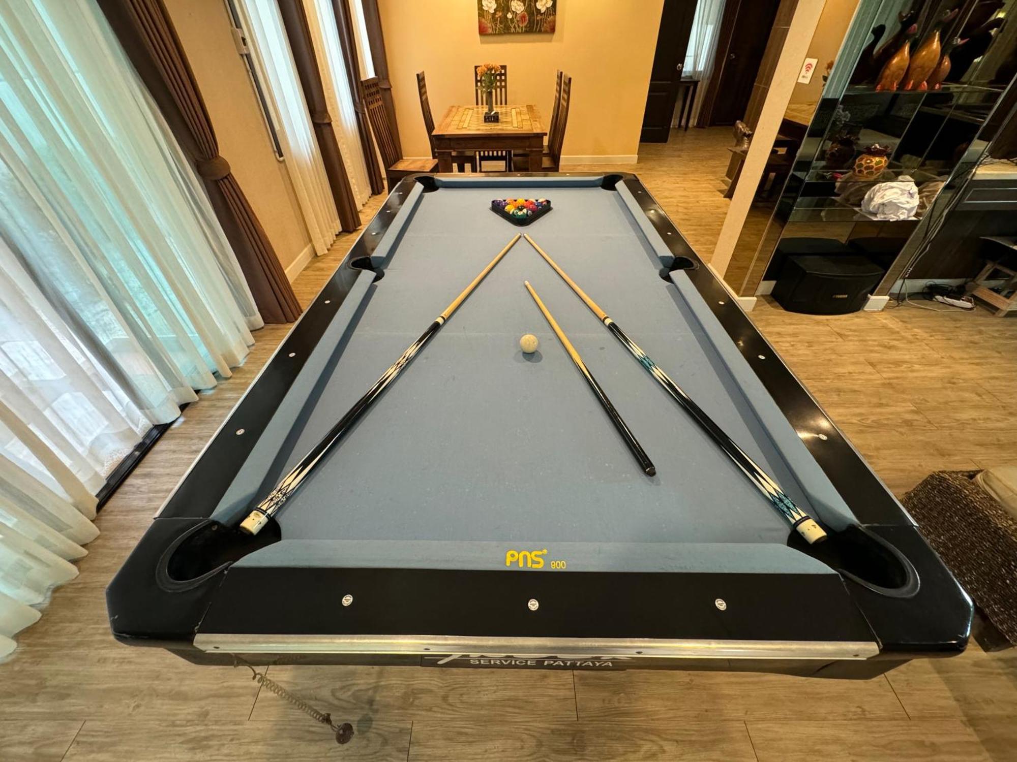 Hollywood Pool Center Vila *