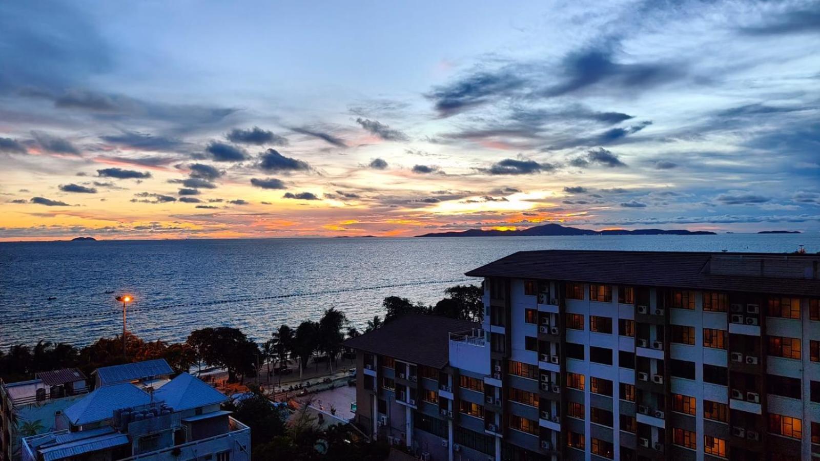 Island View, View Talay 7, 10th Floor 314 * Pattaya