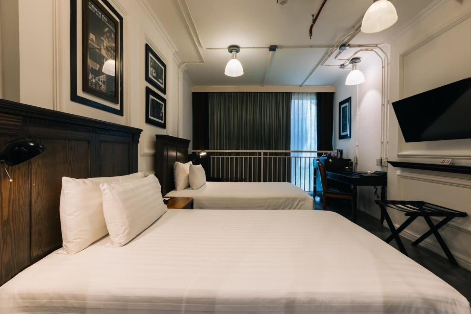 Resort Modus Beachfront Pattaya