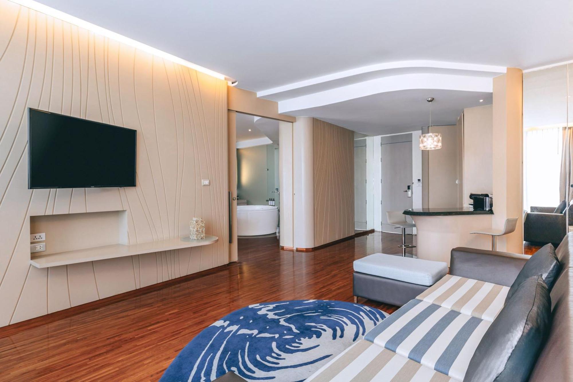 Baraquda Heeton By Compass Hospitality Pattaya