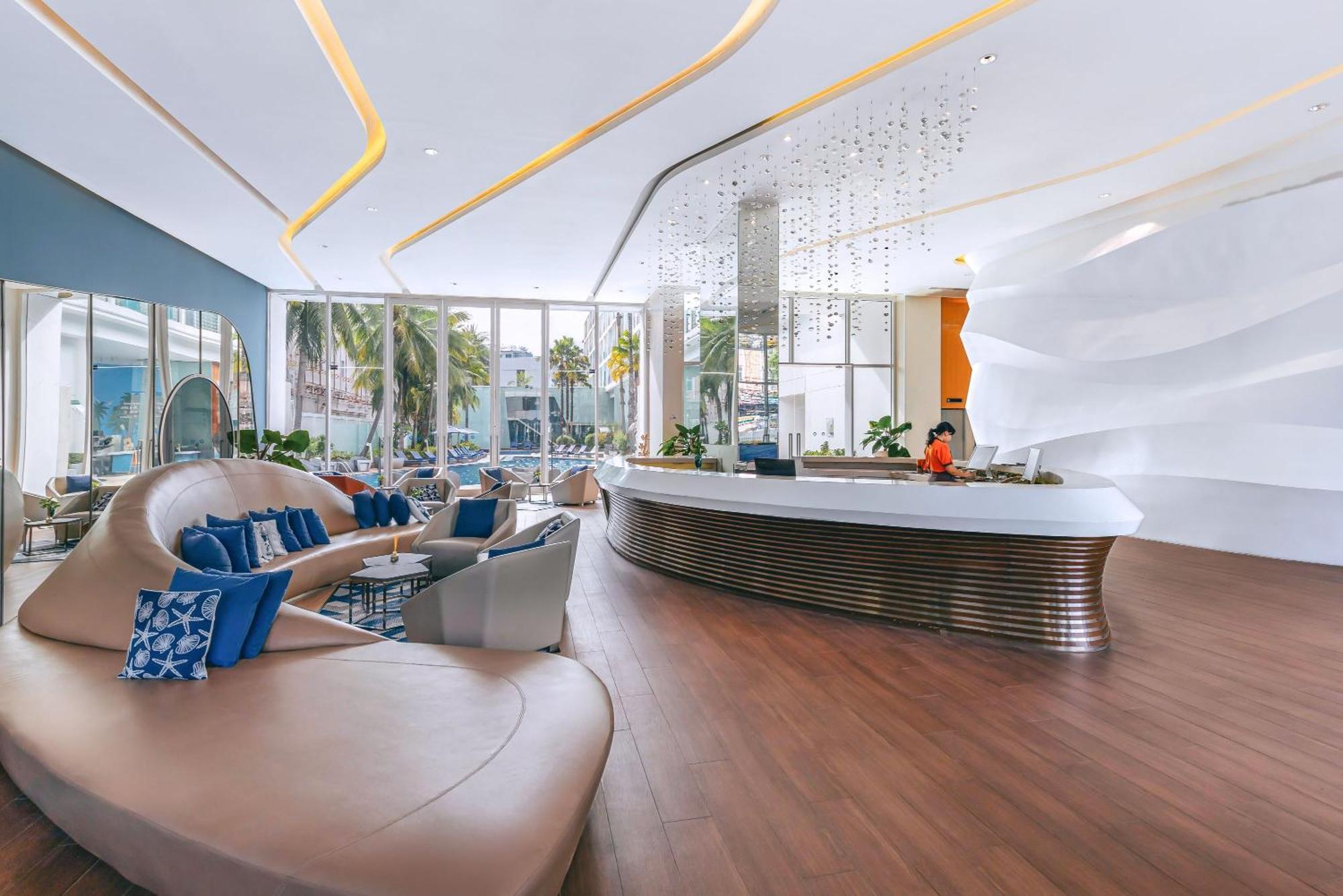 Hotel Baraquda Heeton By Compass Hospitality Pattaya