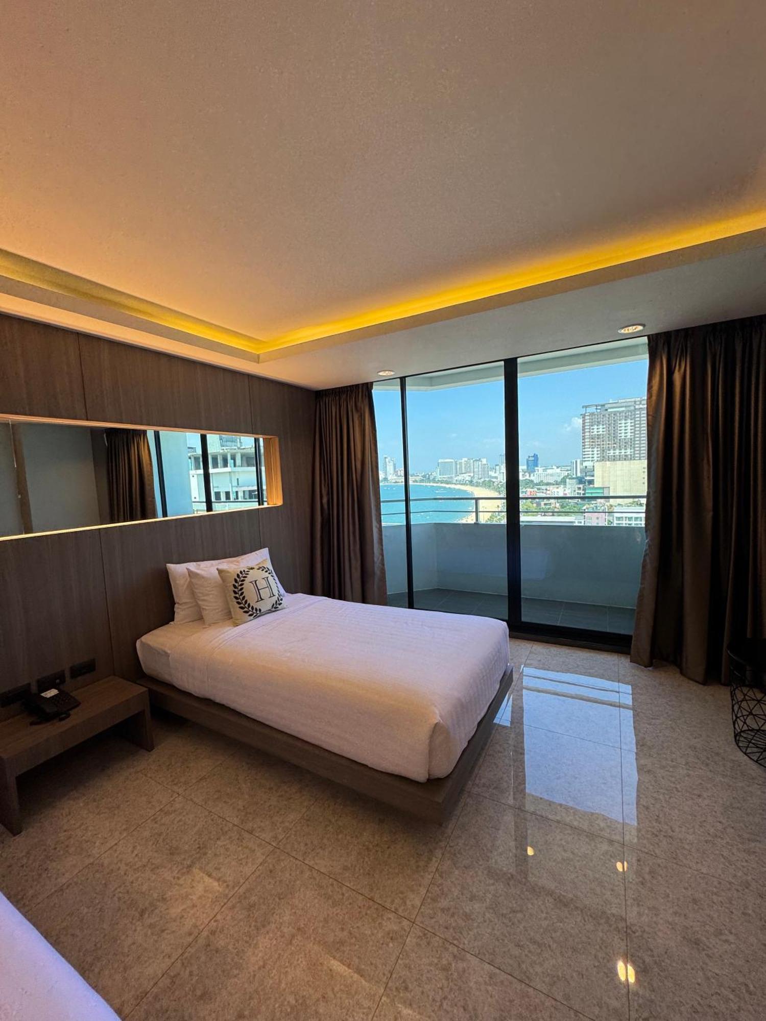 Hermann - Sha Extra 5* Pattaya