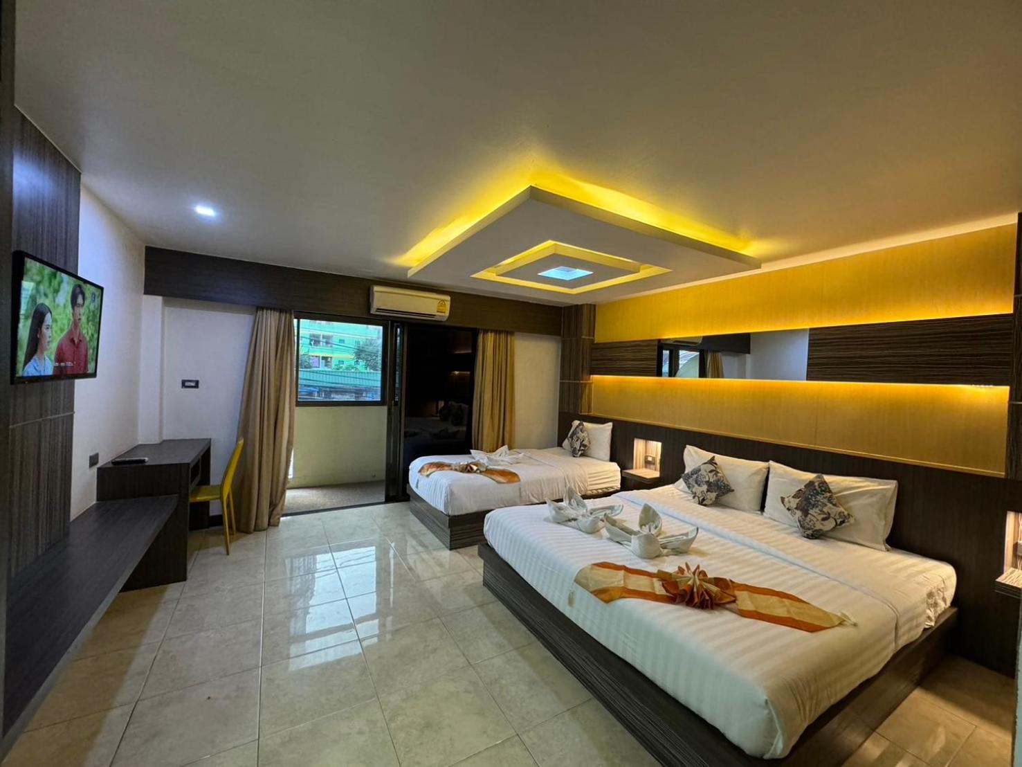 Hotel Mr.mac's Place 2*