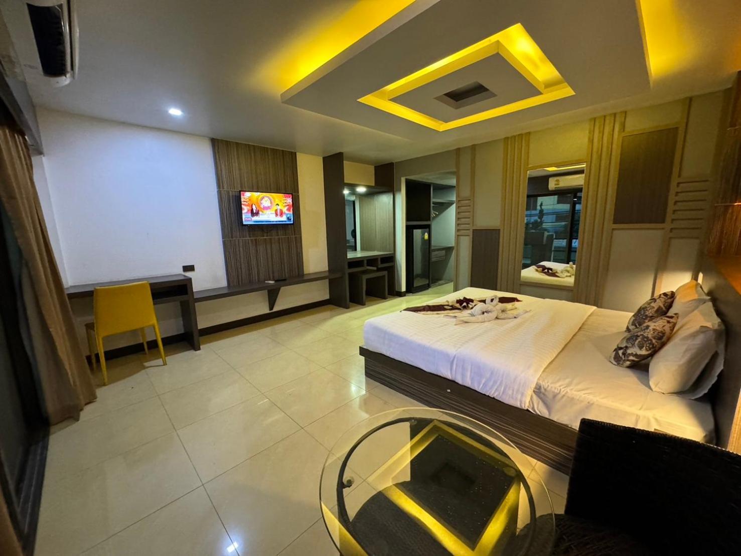 Mr.mac's Place Pattaya