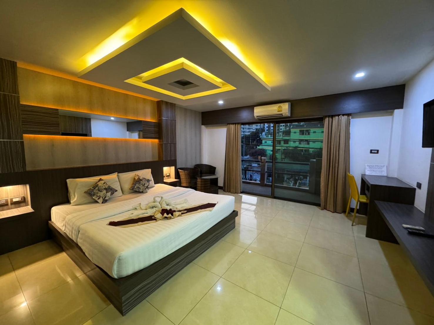 Mr.mac's Place Pattaya