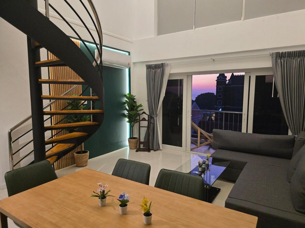 Luxurious Penthouse *