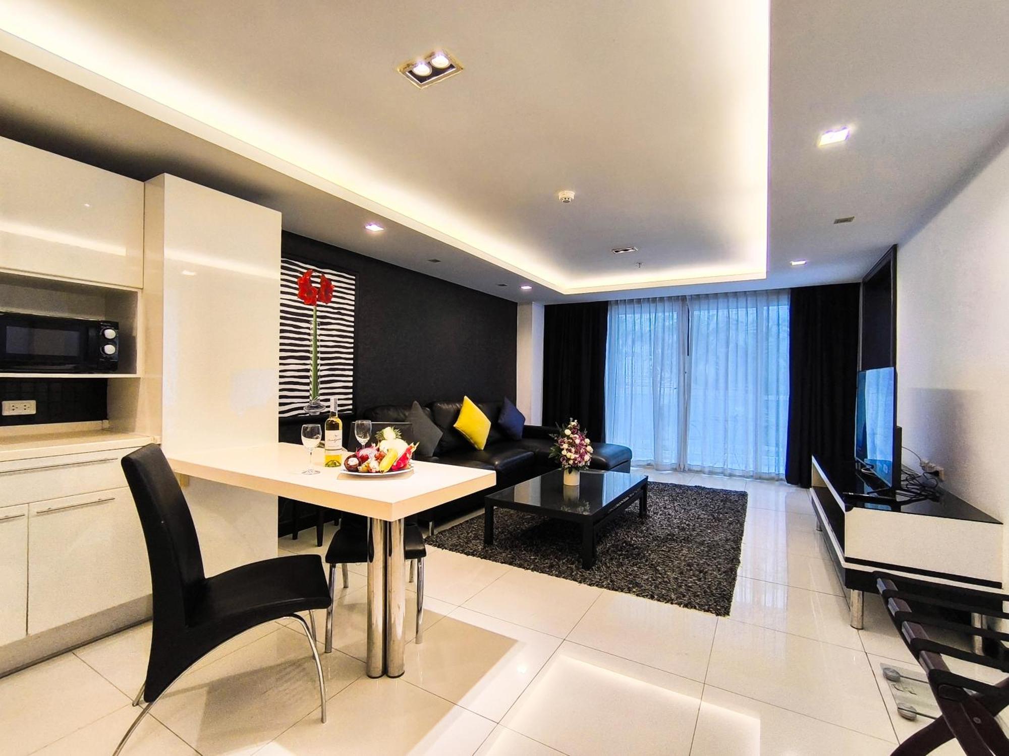 Nova By Compass Hospitality Hotel Pattaya