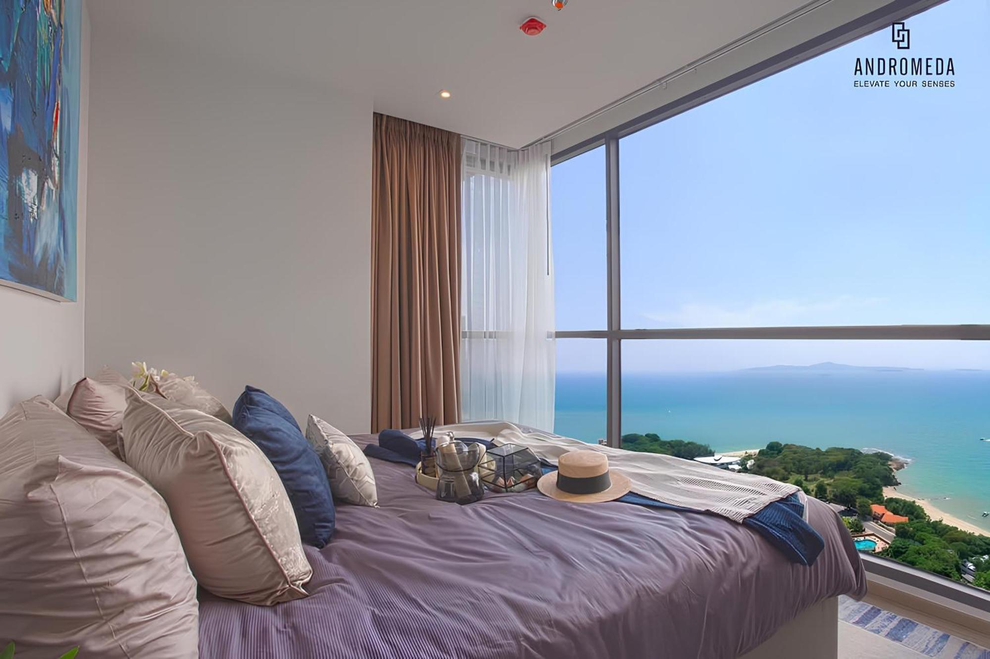 Apartment Exclusive High Floor 2 Bed Sea View Luxury Pattaya