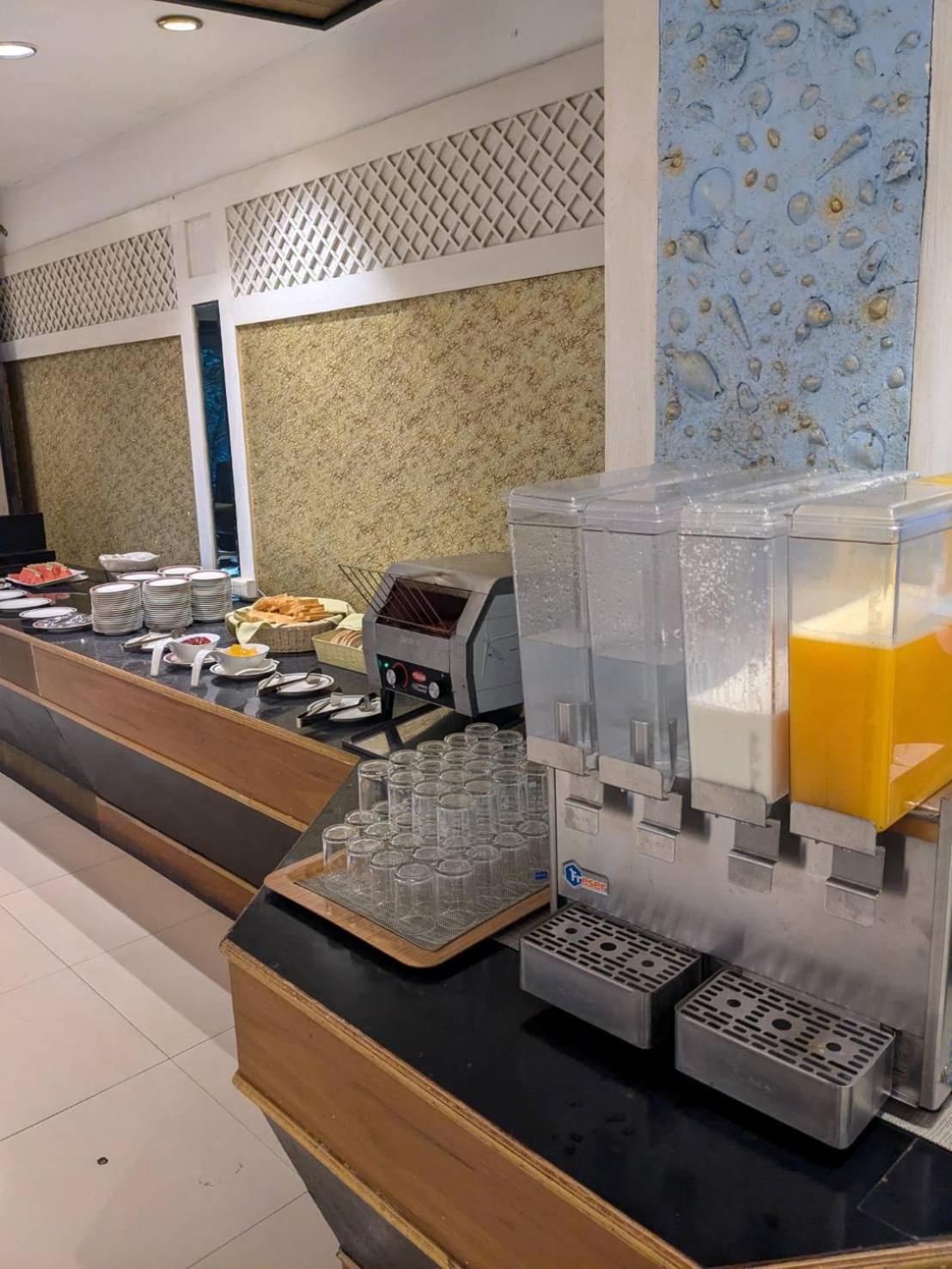 First Pacific Cirrus Hotel Pattaya