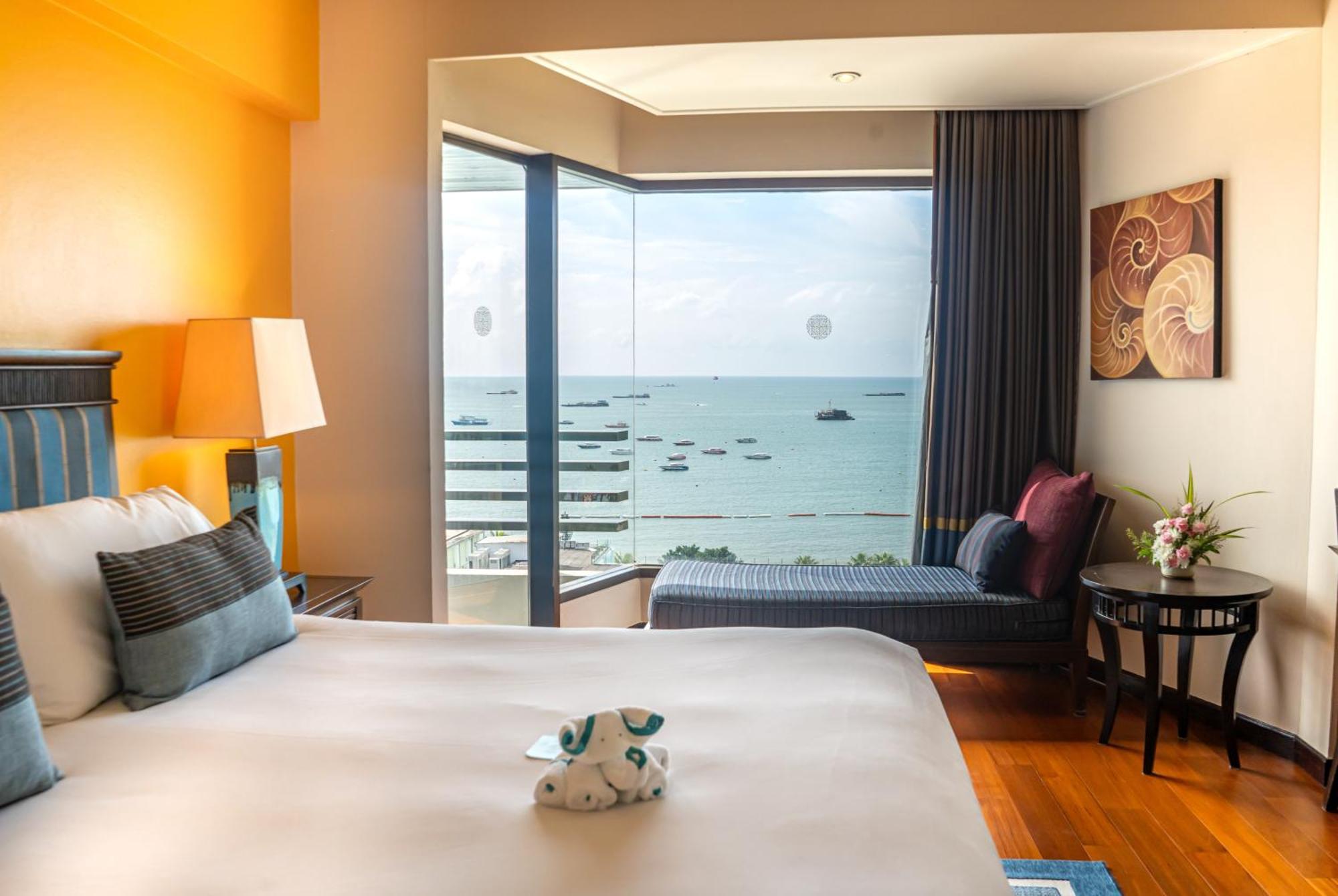 Resort The Bayview 4*