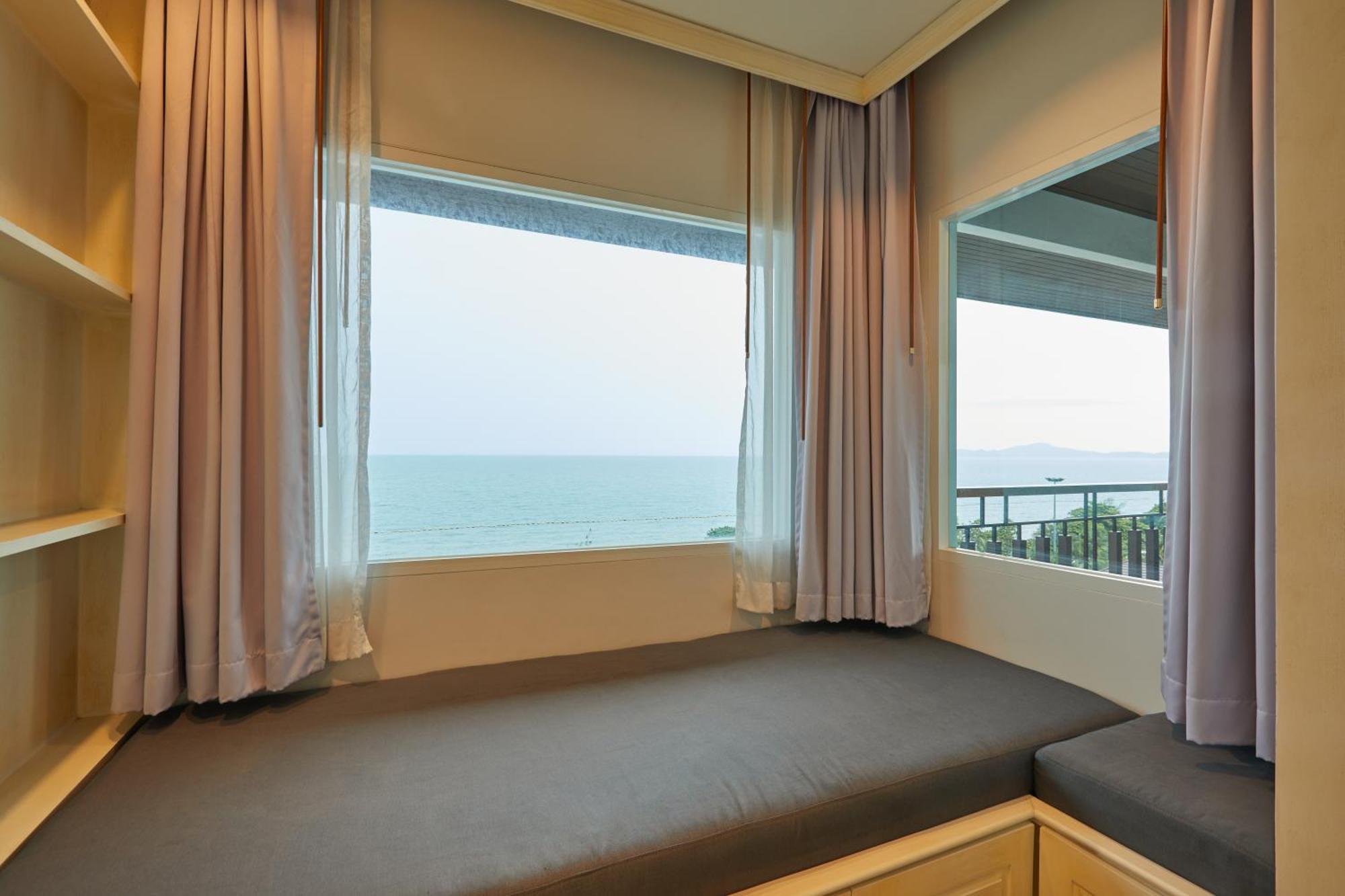Hotel Welcome World Beachfront