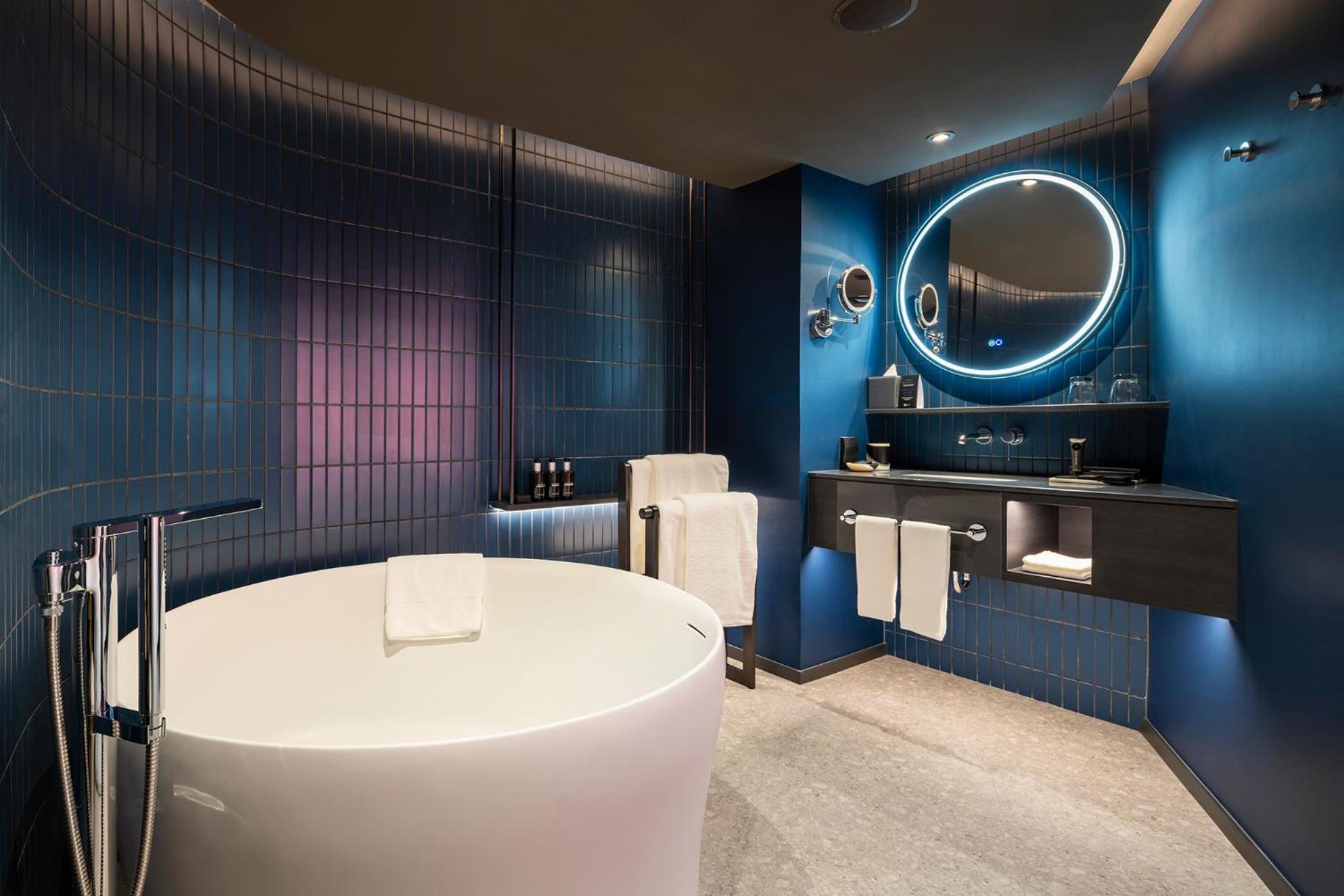 Hard Rock (adults Only) 4*