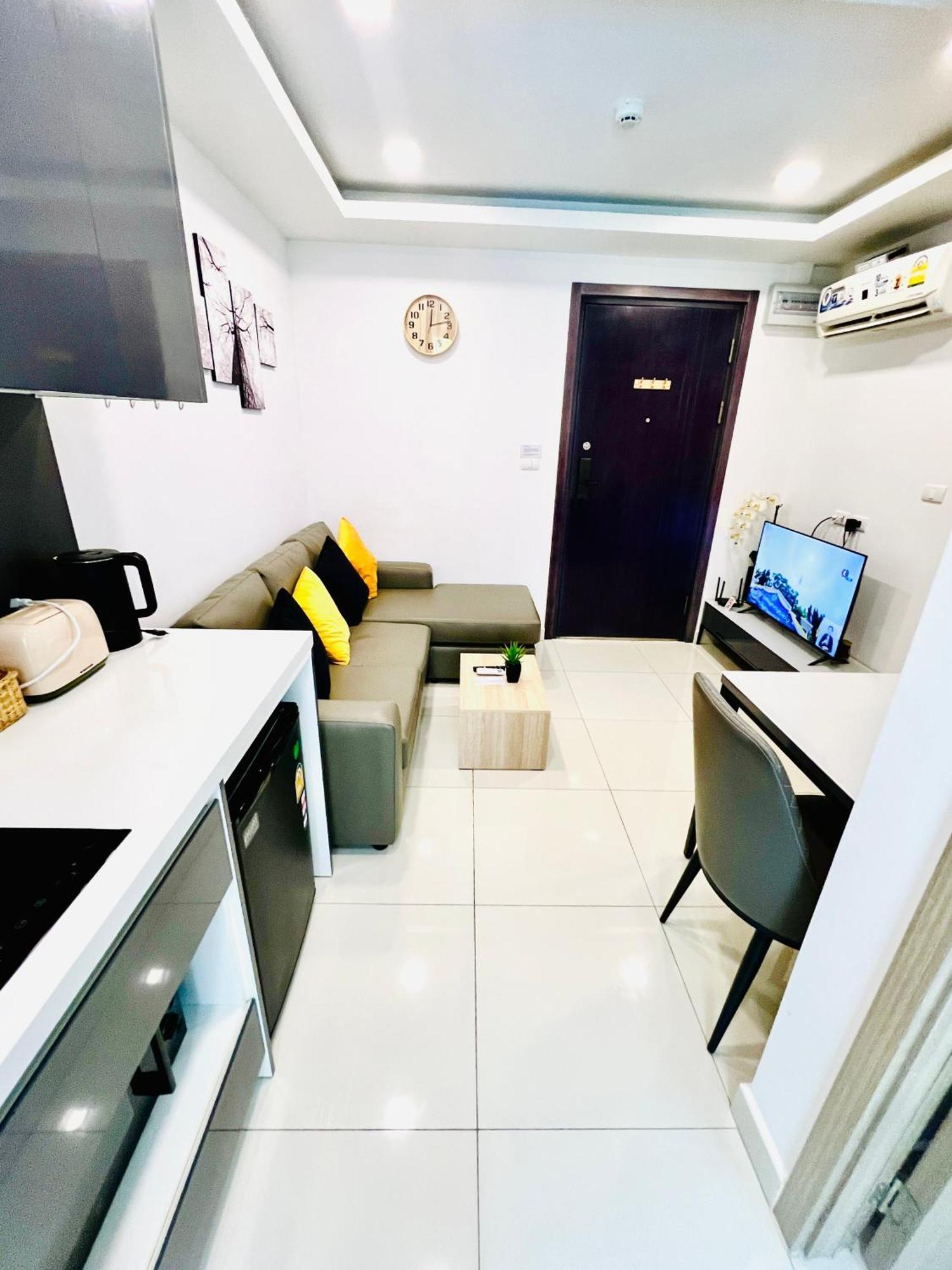 Pangsapuri Lovely Pool View Arcadia 1 Bedroom *