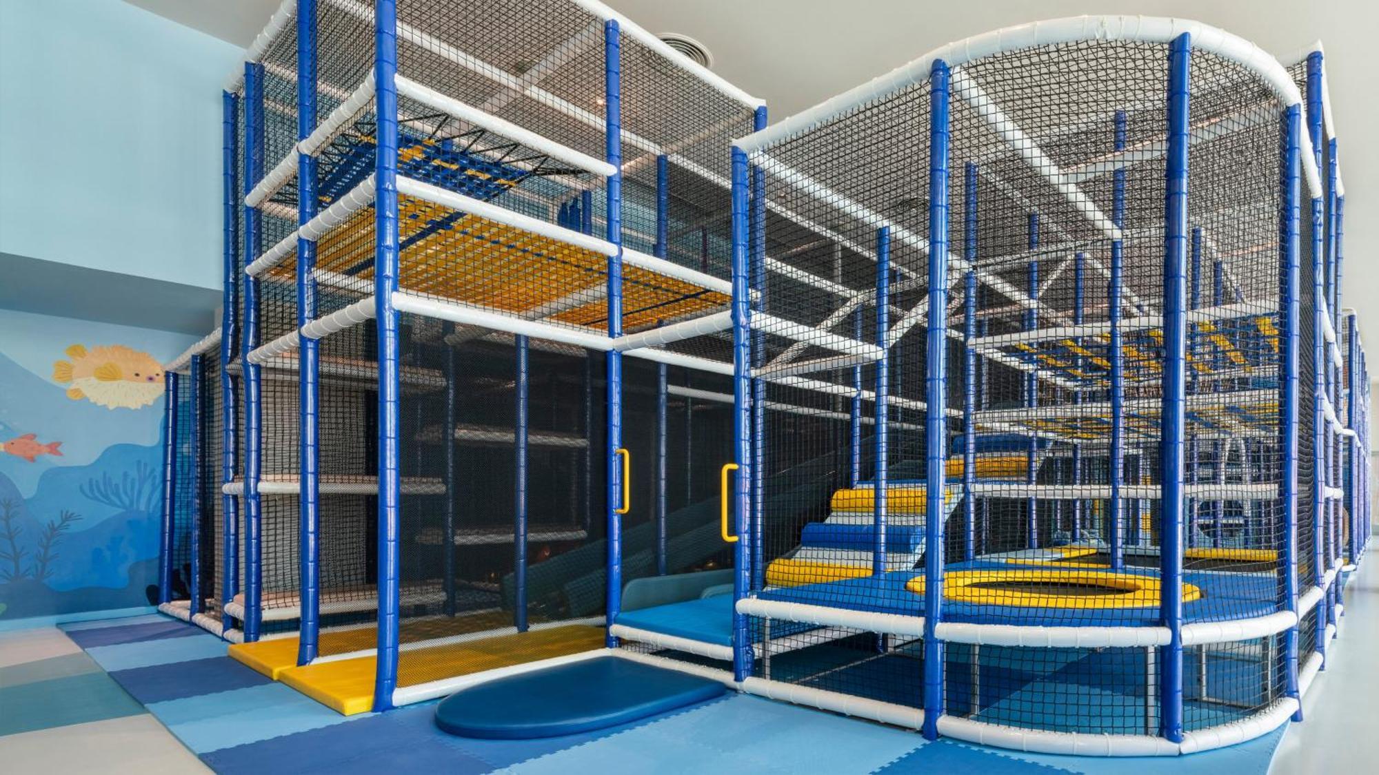 Hotel By Ihg 4*