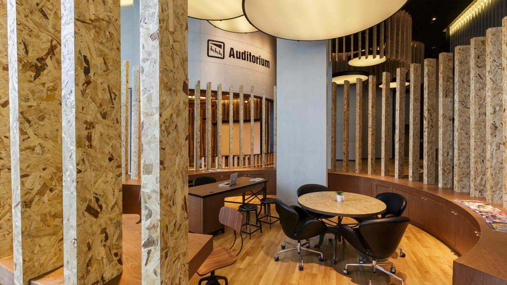Hotel By Ihg