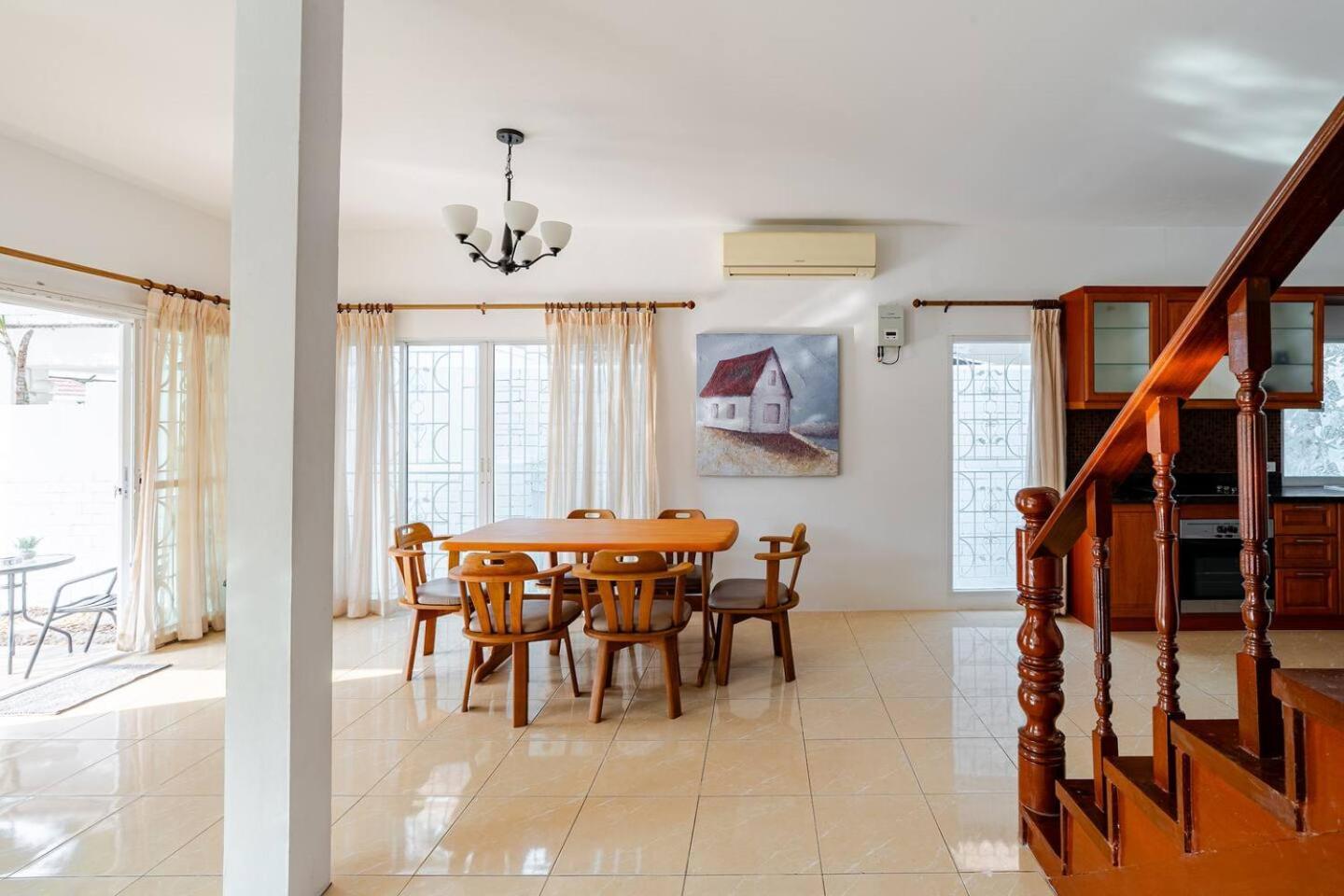 Long Warmth Pool Villa