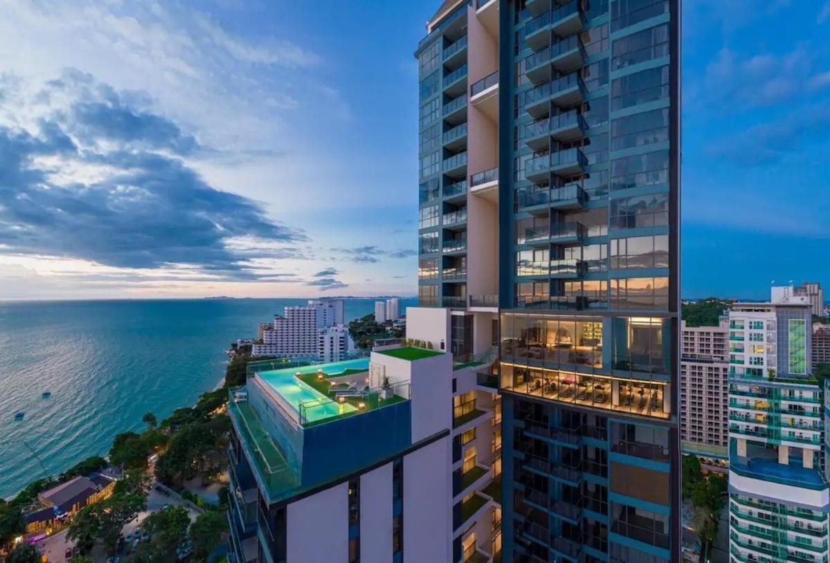 Apartment Sea View 2 Bed Luxury - Perfect Location Pattaya