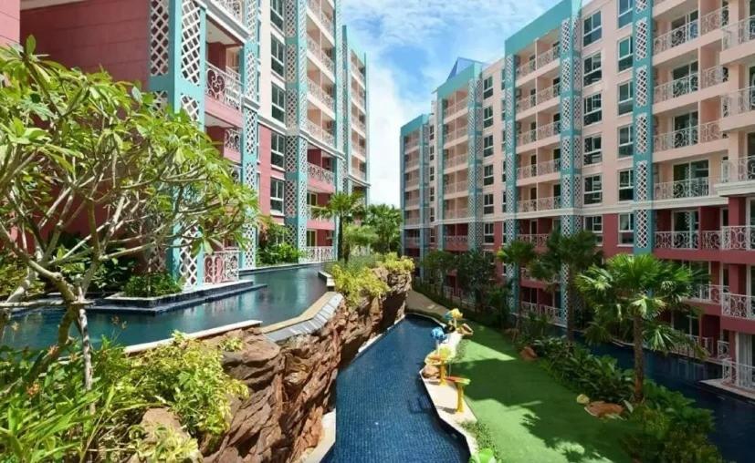 Grande Caribbean One-bedroom Near Walking Street And Jomtien Pattaya