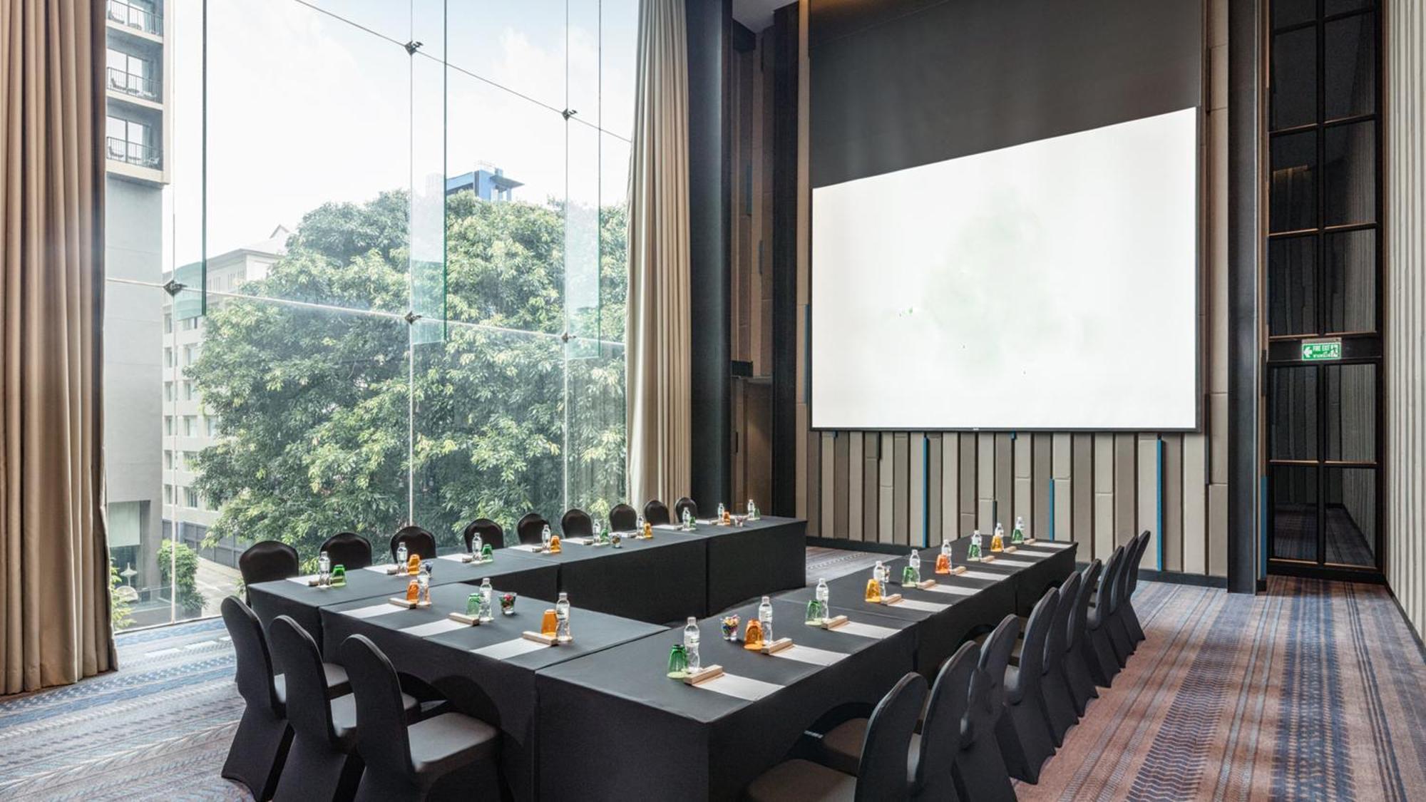 Hotel By Ihg Pattaya