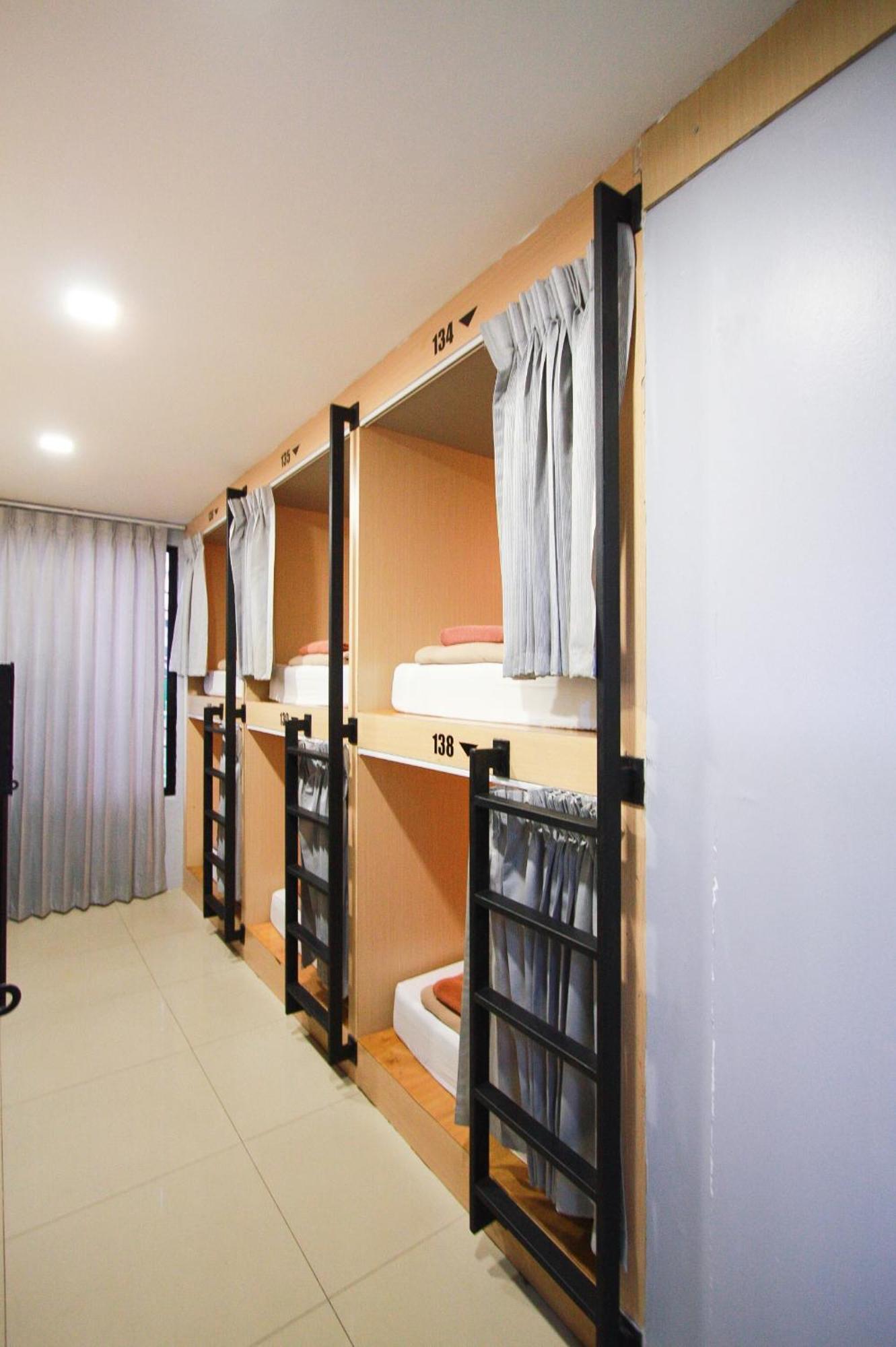 18 Coins Budget Hotel 2*