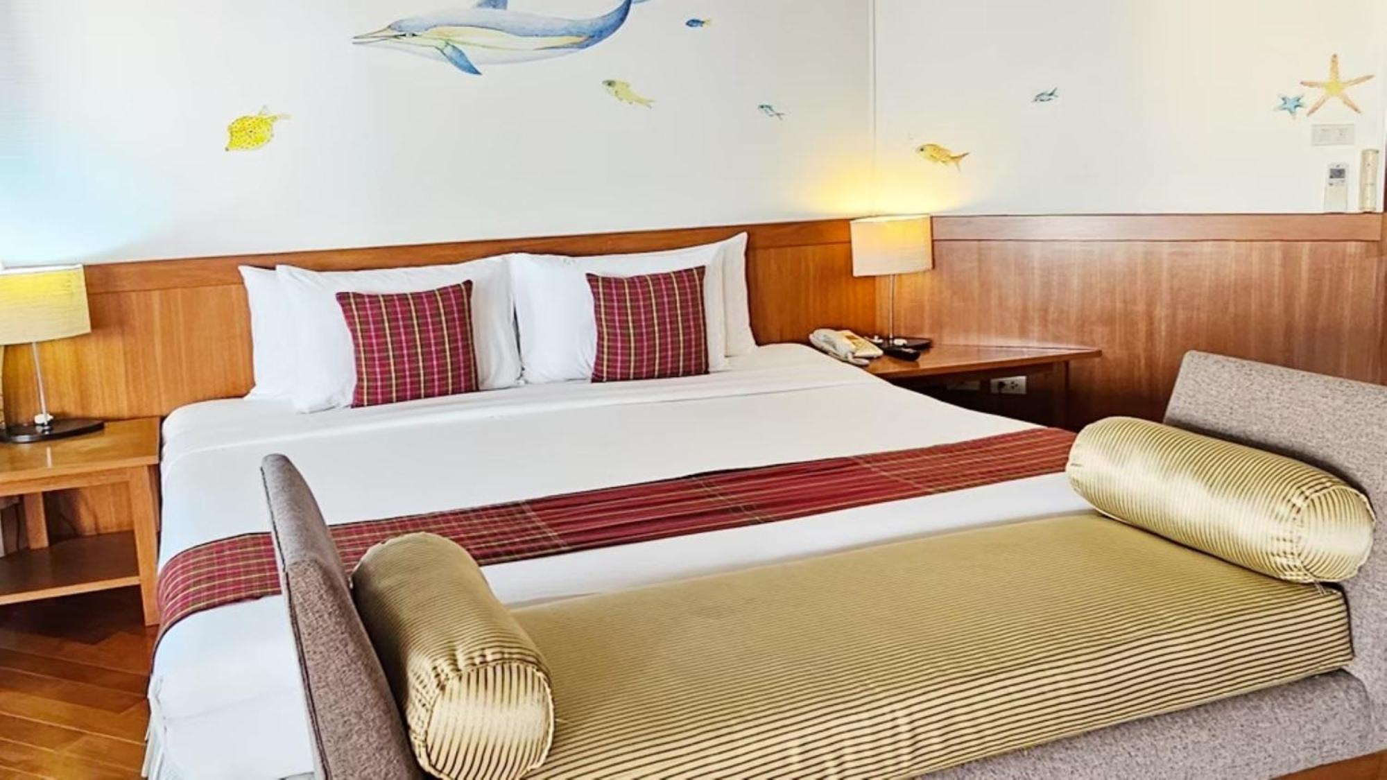 Birds&bees Resort