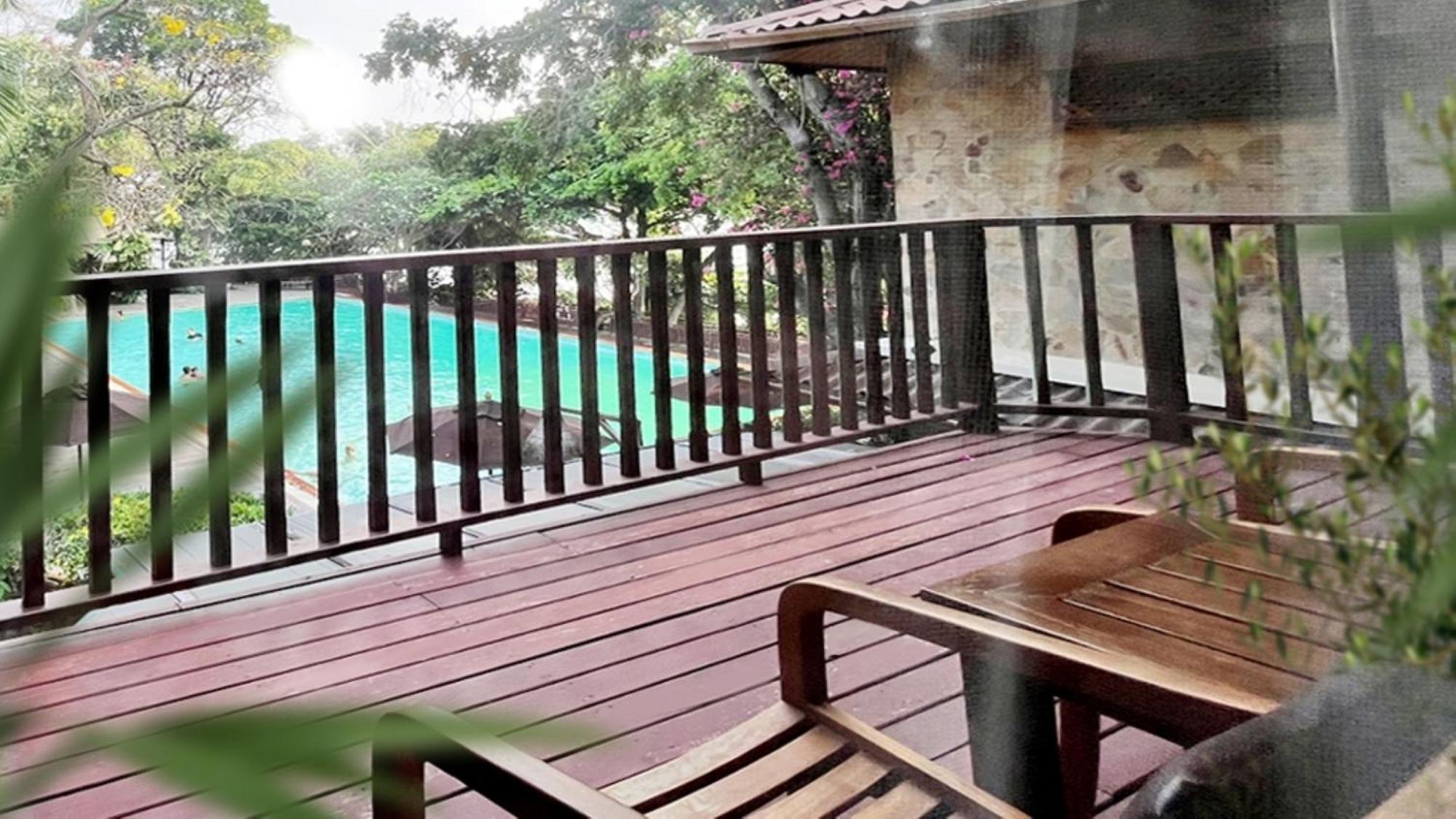Birds&bees Resort