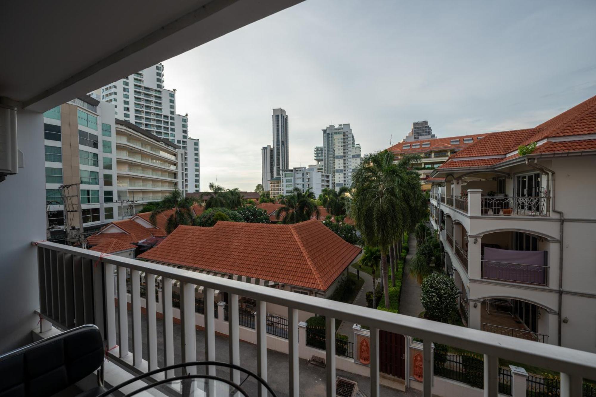 New Nordic 5 By Apartwell * Pattaya
