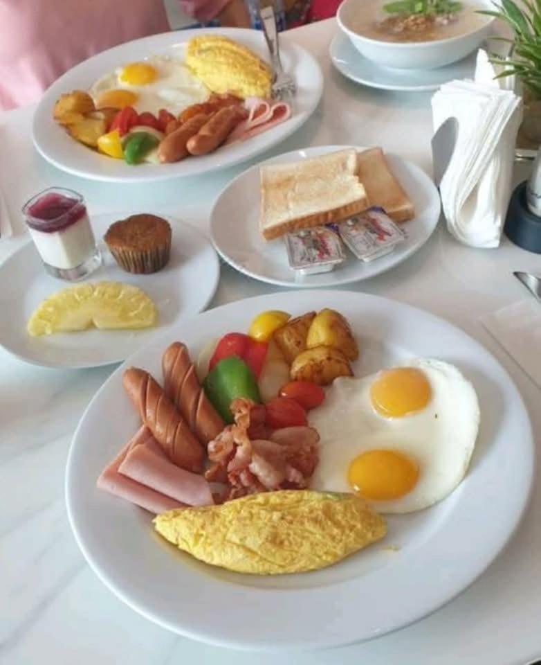 Hotel First Pacific Cirrus Pattaya