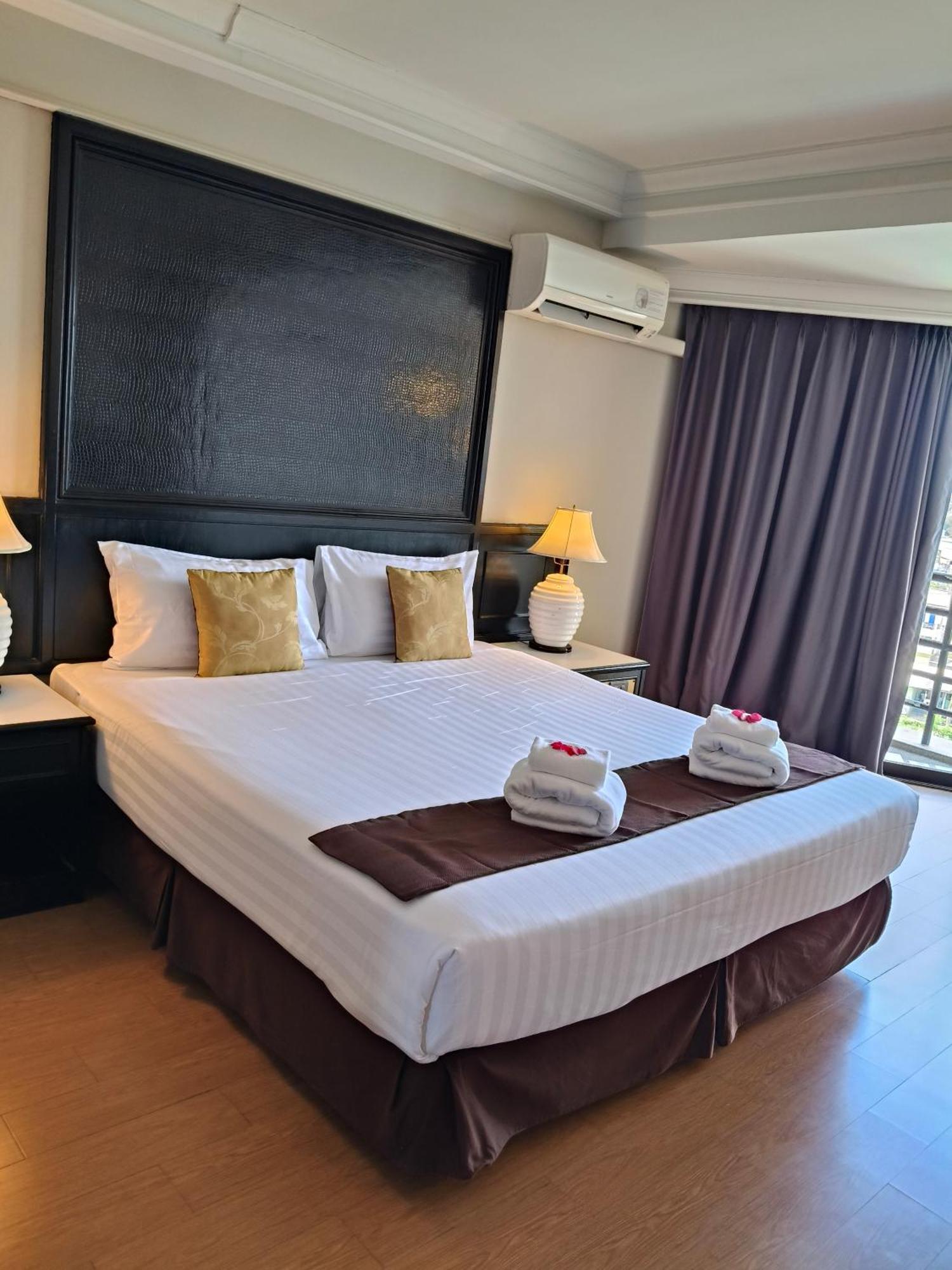 Hotel First Pacific Cirrus Pattaya