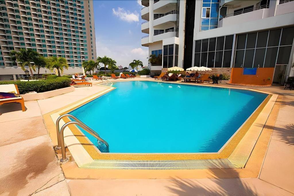 Markland View Hotel