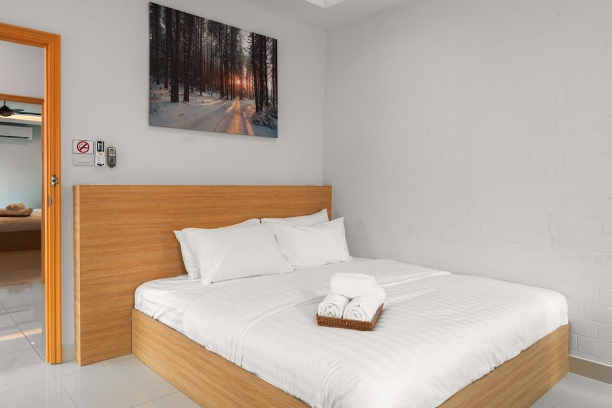 Center Pool 6br 14 Persons Sauna Pool Table Karaoke Bbq Villa *