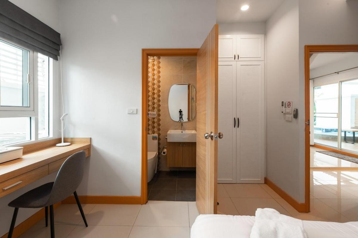 Center Pool 6br 14 Persons Sauna Pool Table Karaoke Bbq *